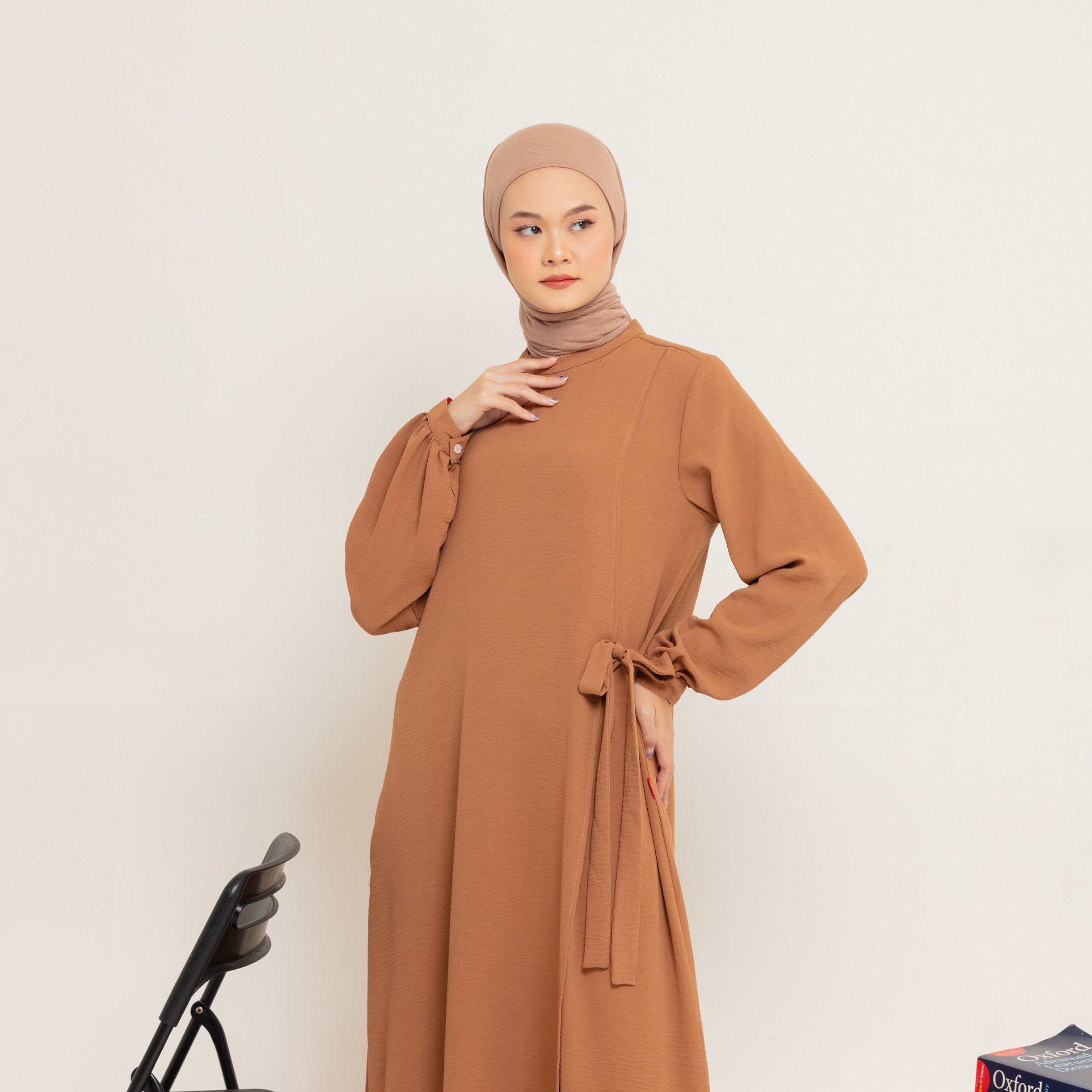 L Dress Side Belt - Coklat