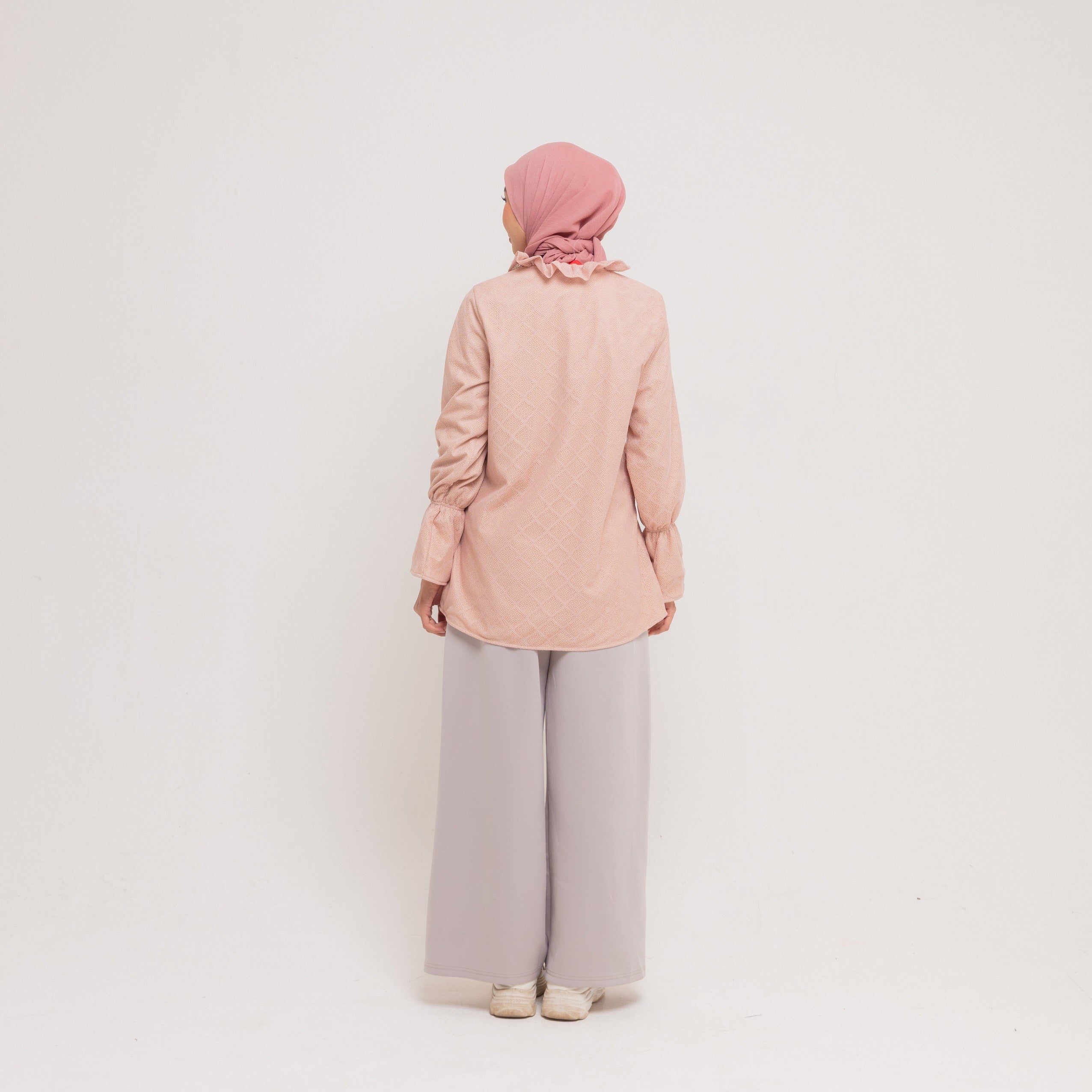Dauky Atasan Wanita M Tunik Lace Katun Ruffless - Nude