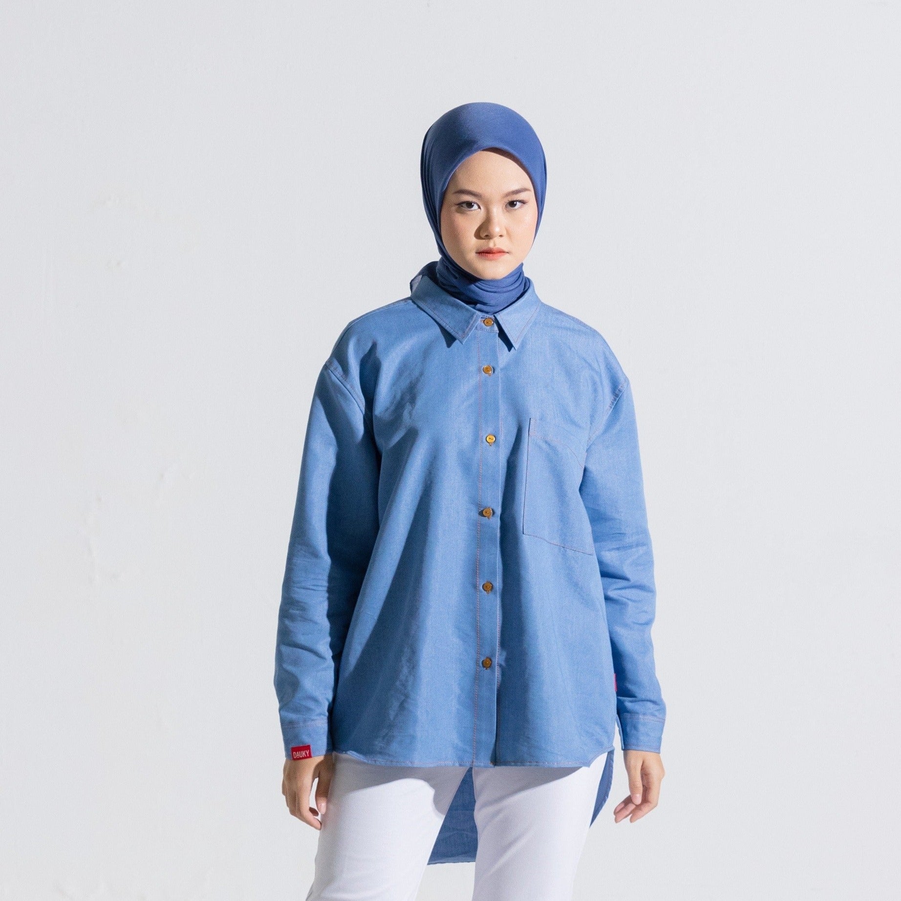 M Tunic Denim Oversize  - Biru Muda