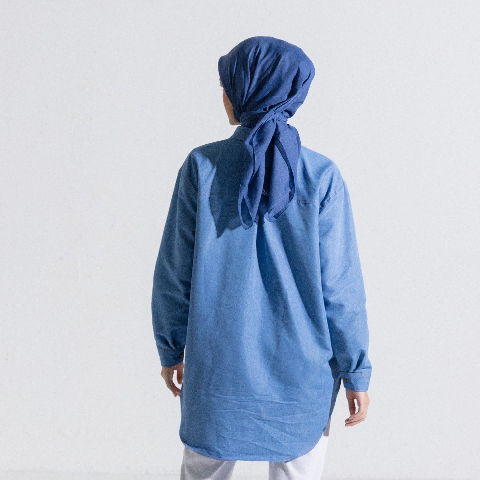 M Tunic Denim Oversize  - Biru Muda