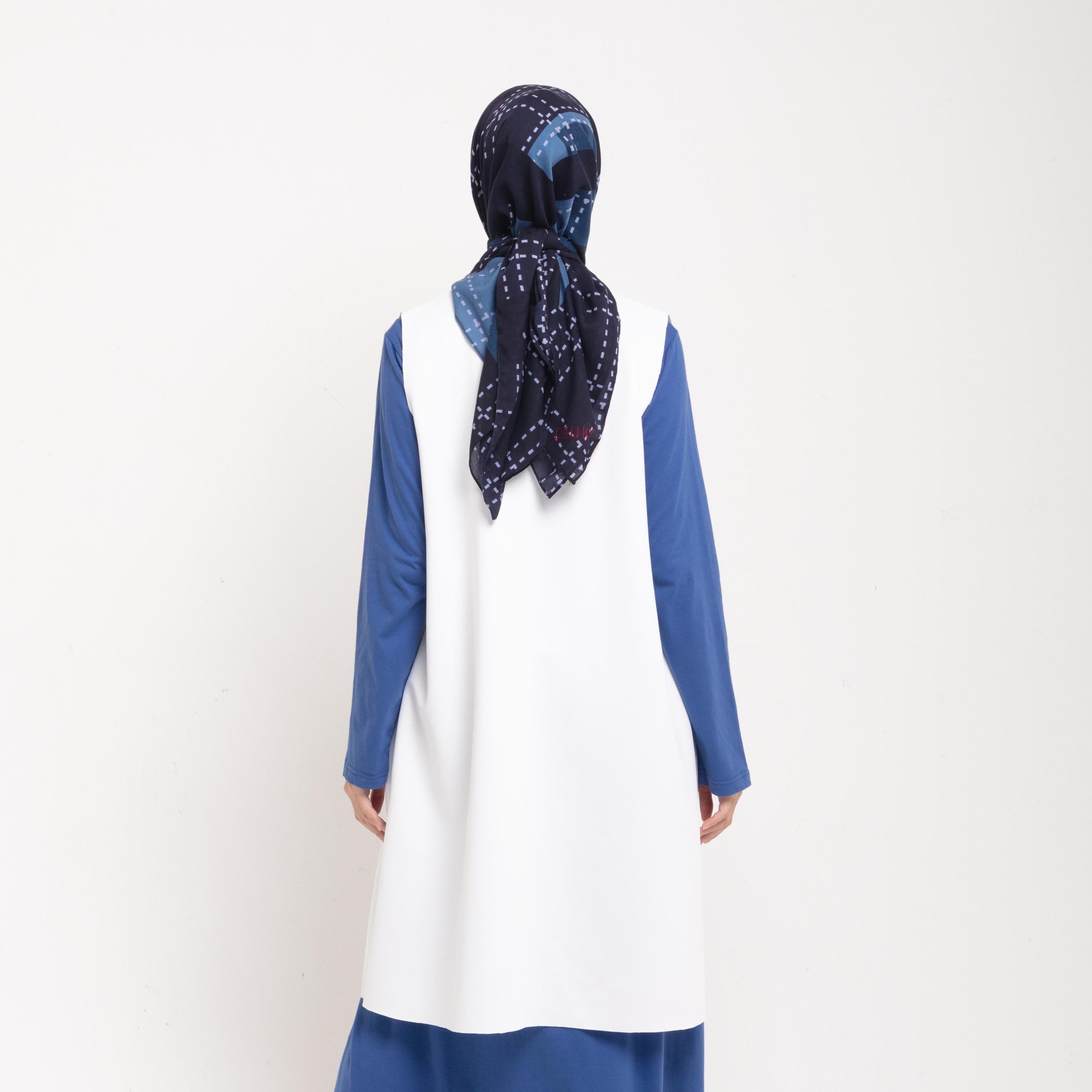 Vest Scuba Ruffles - BW