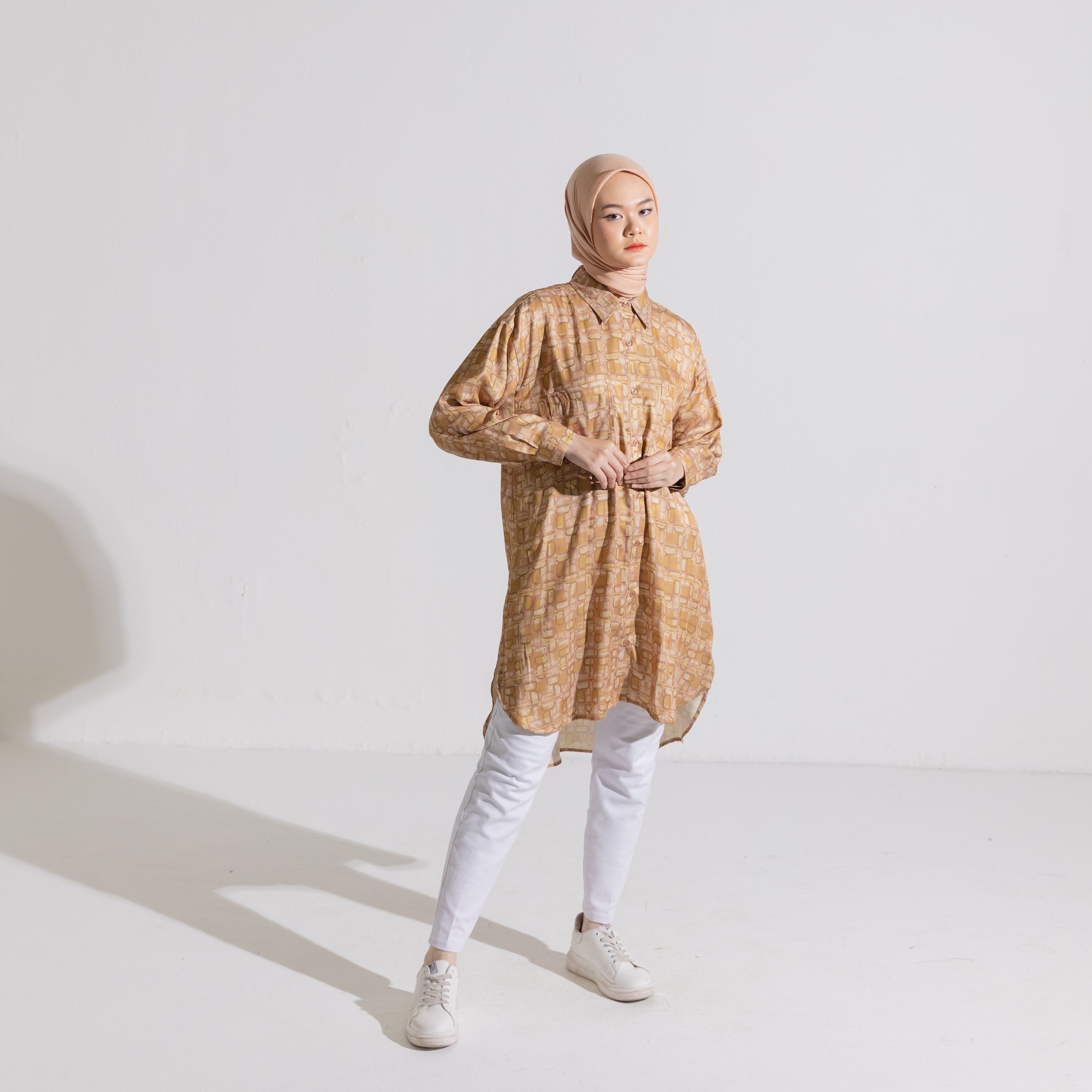 Dauky Atasan Wanita L Tunik Monogram Series - Mustard