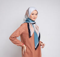 Dauky Hijab Segiempt kerudung Abstract Shape Scarf - Hijau Gelap