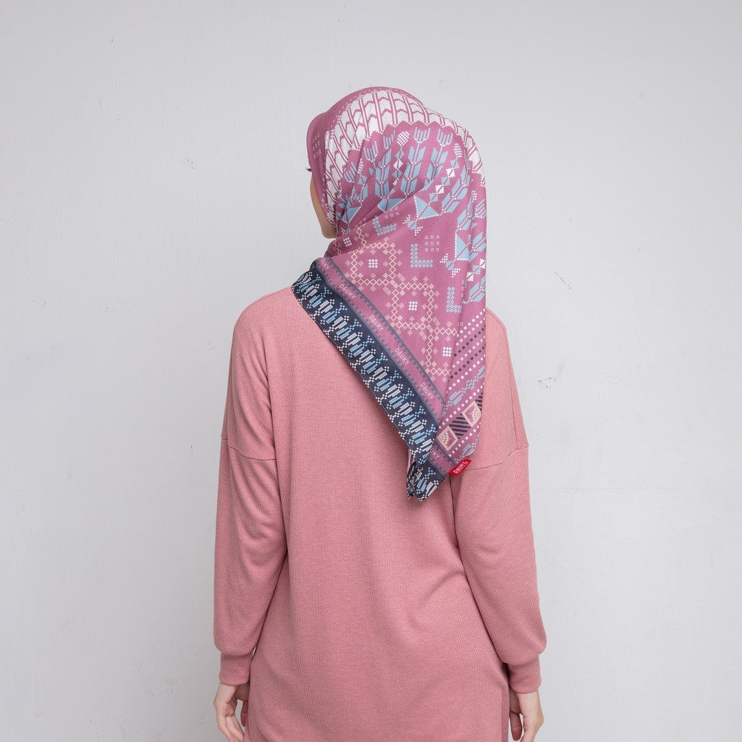 Dauky Hijab Segiempat Ethnic Scart - Pink