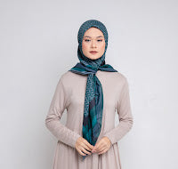 Dauky Hijab Segiempt kerudung Side Line Scarf - Cream