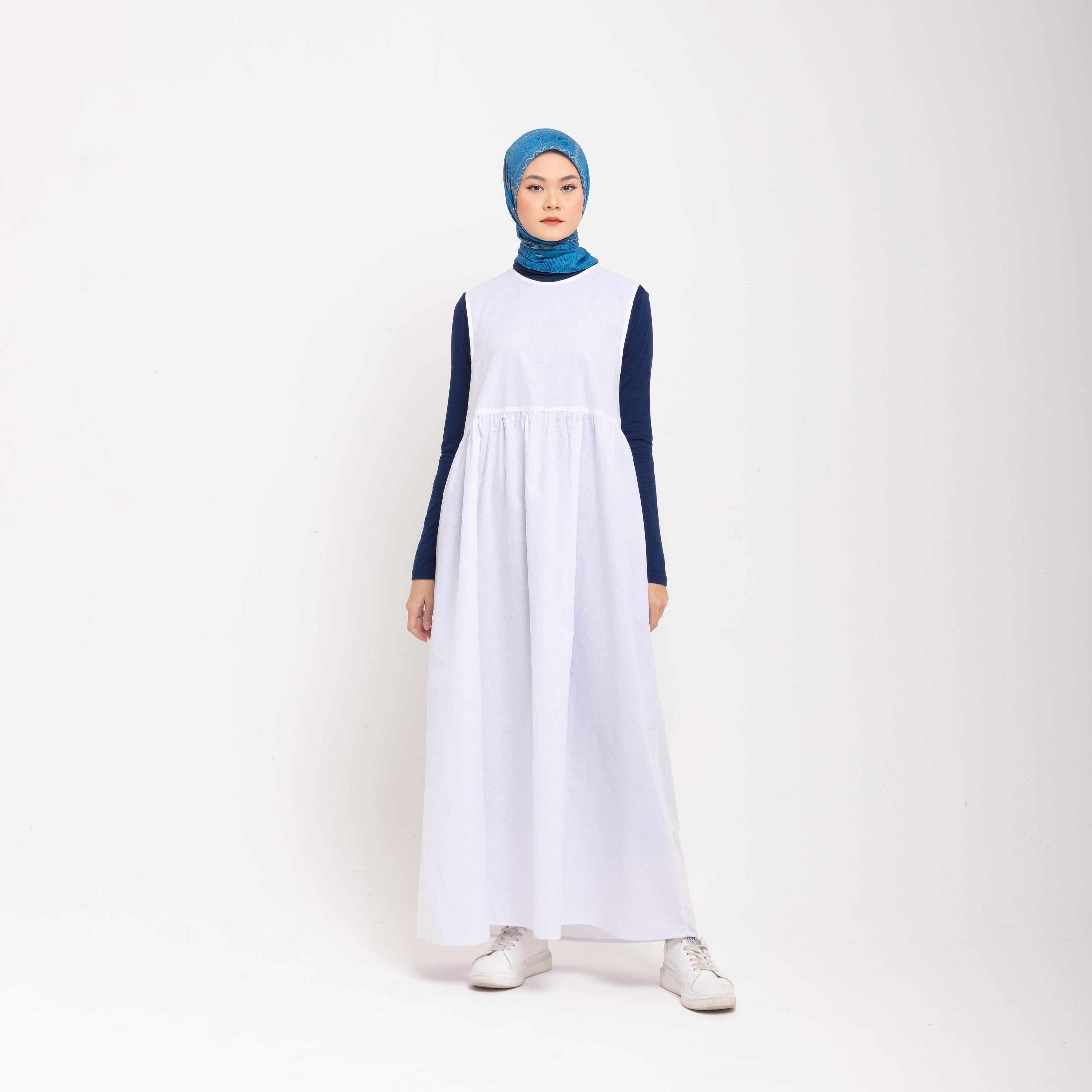 Inner Dress Sleeveless Ruffles - Putih