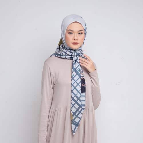 Dauky Hijab Kerudung Segiempat Window Pane Scarf - Silver Grey