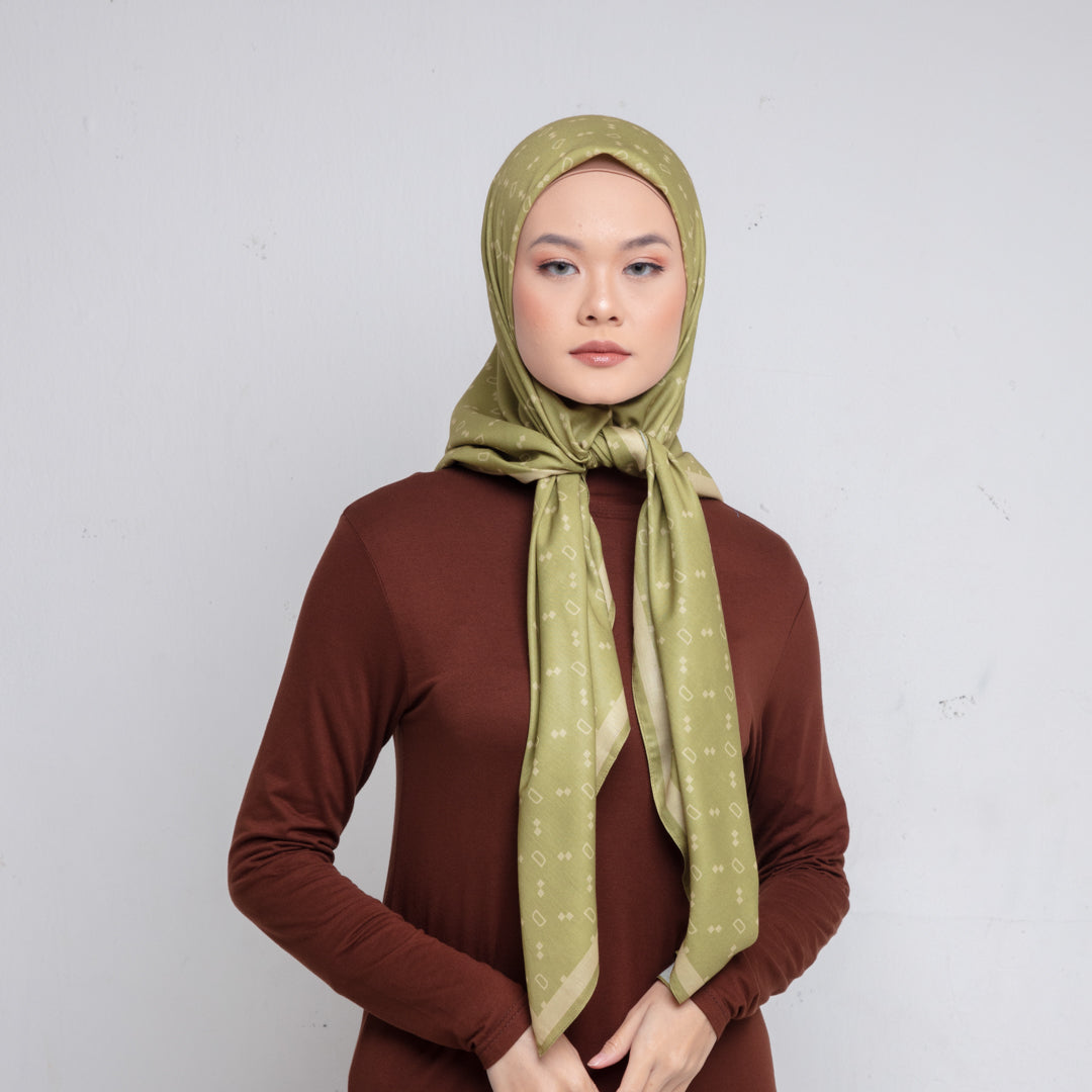 DAUKY Hijab Segiempat kerudung Monogram Scarf - Olive