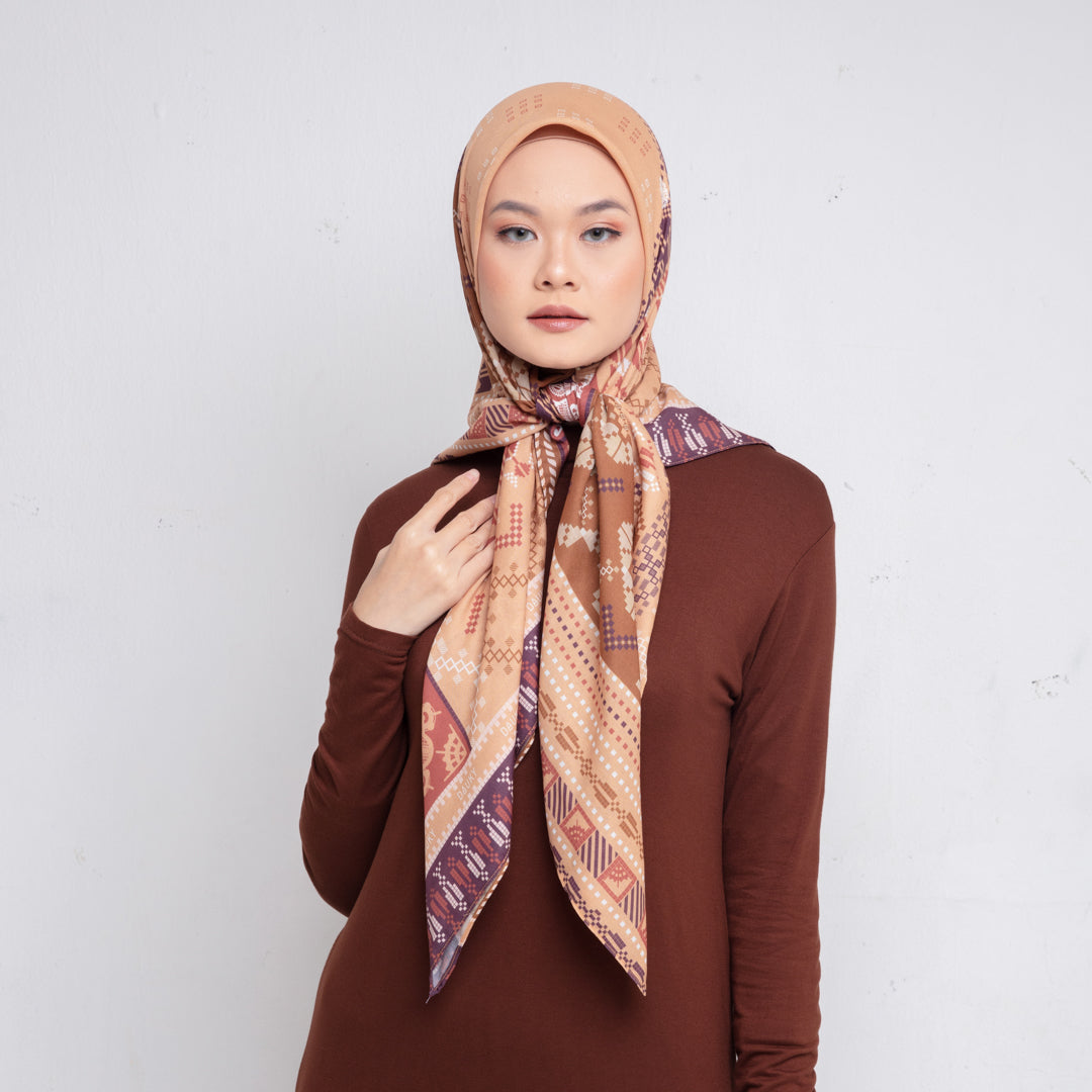 Dauky Hijab Segiempat Ethnic Scart -  Mustard