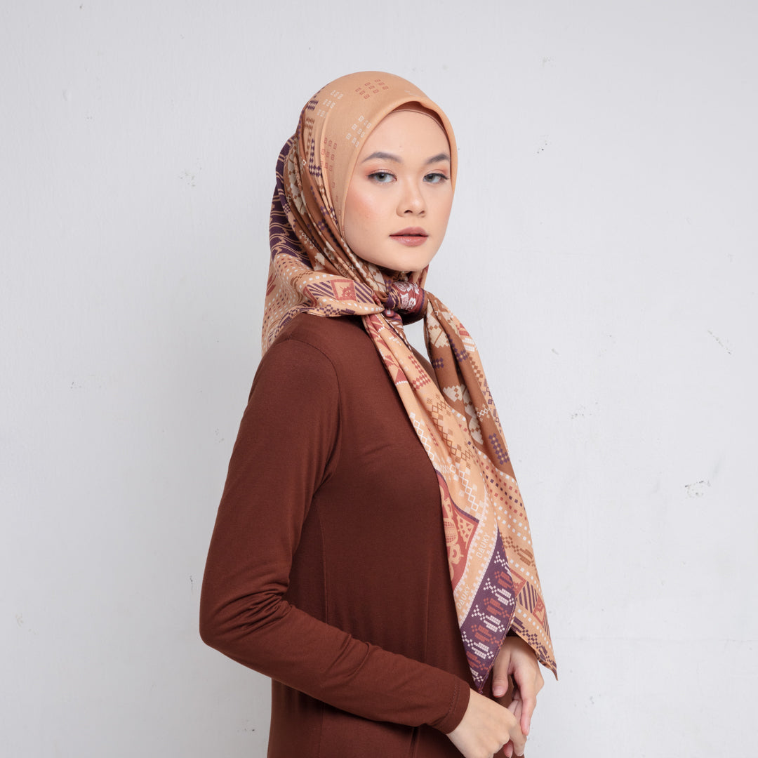 Dauky Hijab Segiempat Ethnic Scart - Mustard