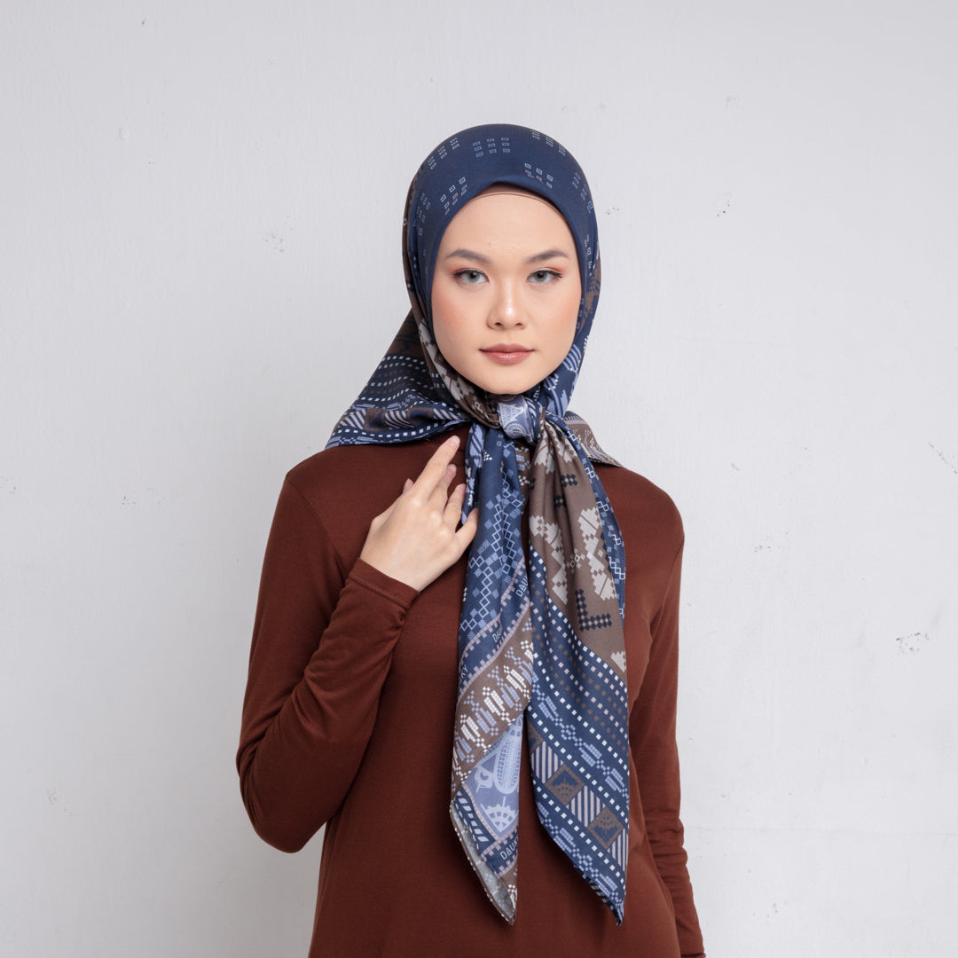 Dauky Hijab Segiempat Ethnic Scart -  Navy