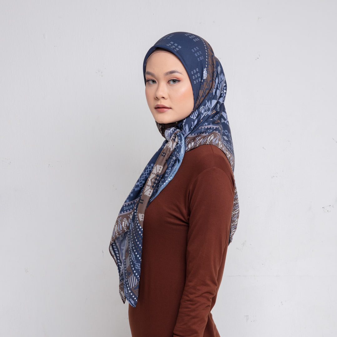 Dauky Hijab Segiempat Ethnic Scart - Navy