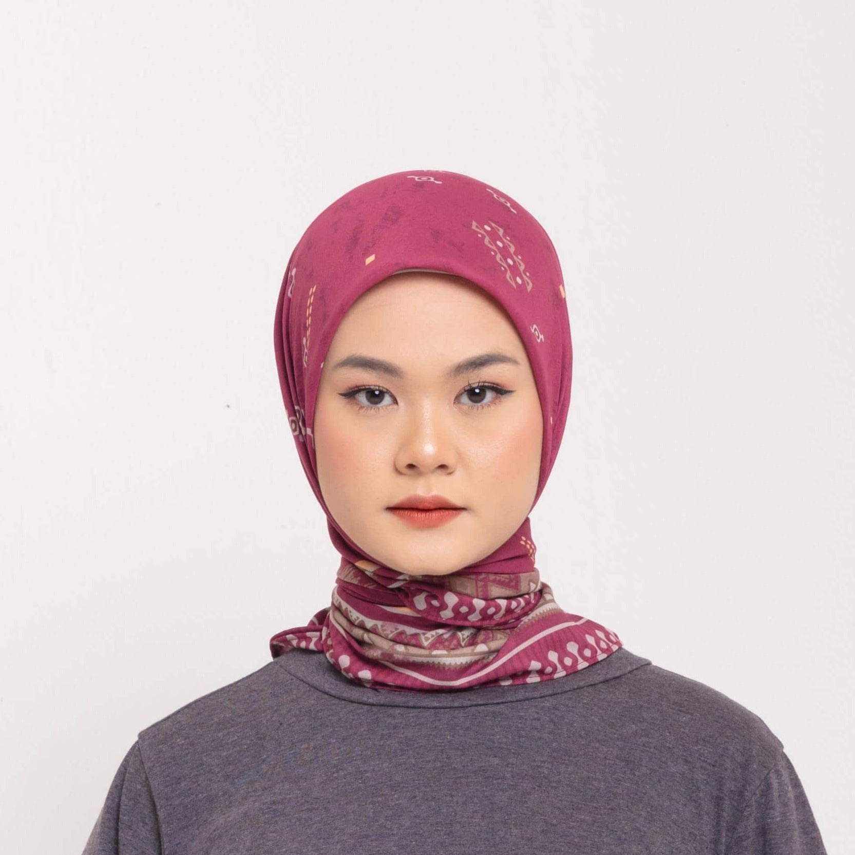 Dauky Hijab Segiempat Scales Scarf