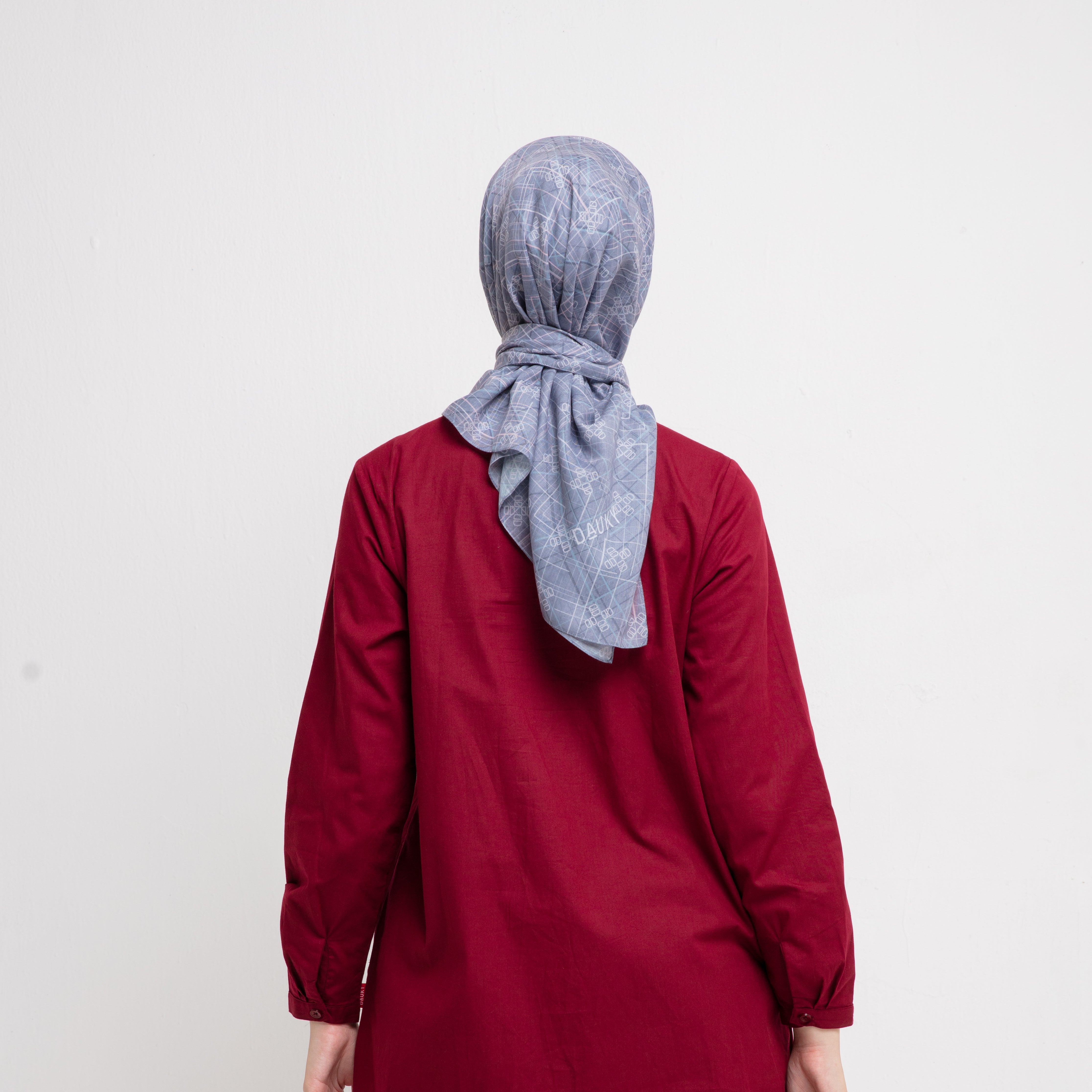 Dauky Kerudung Segiempat Line Monogram Scarf - Grey