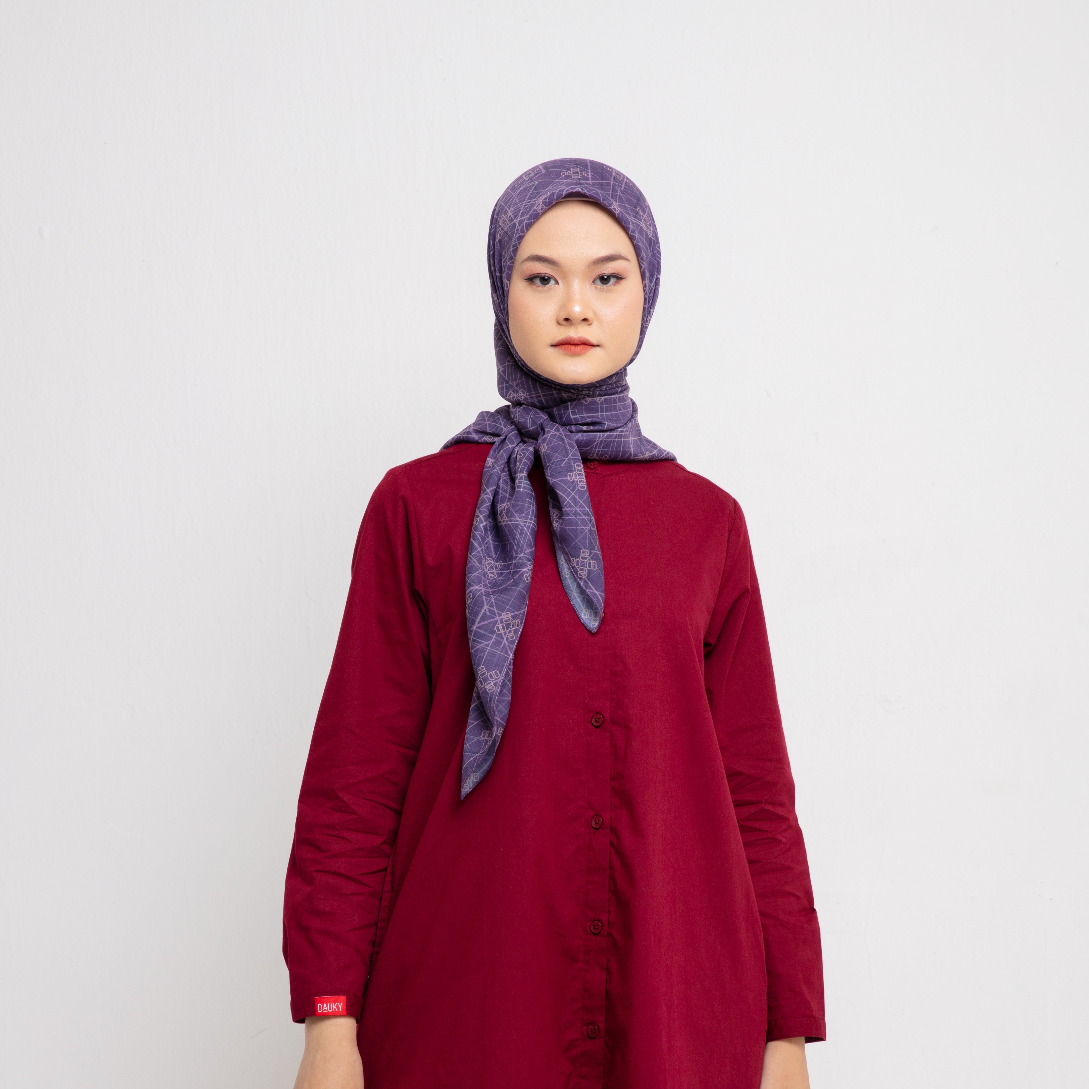 Dauky Kerudung Segiempat Line Monogram Scarf - Burgundy
