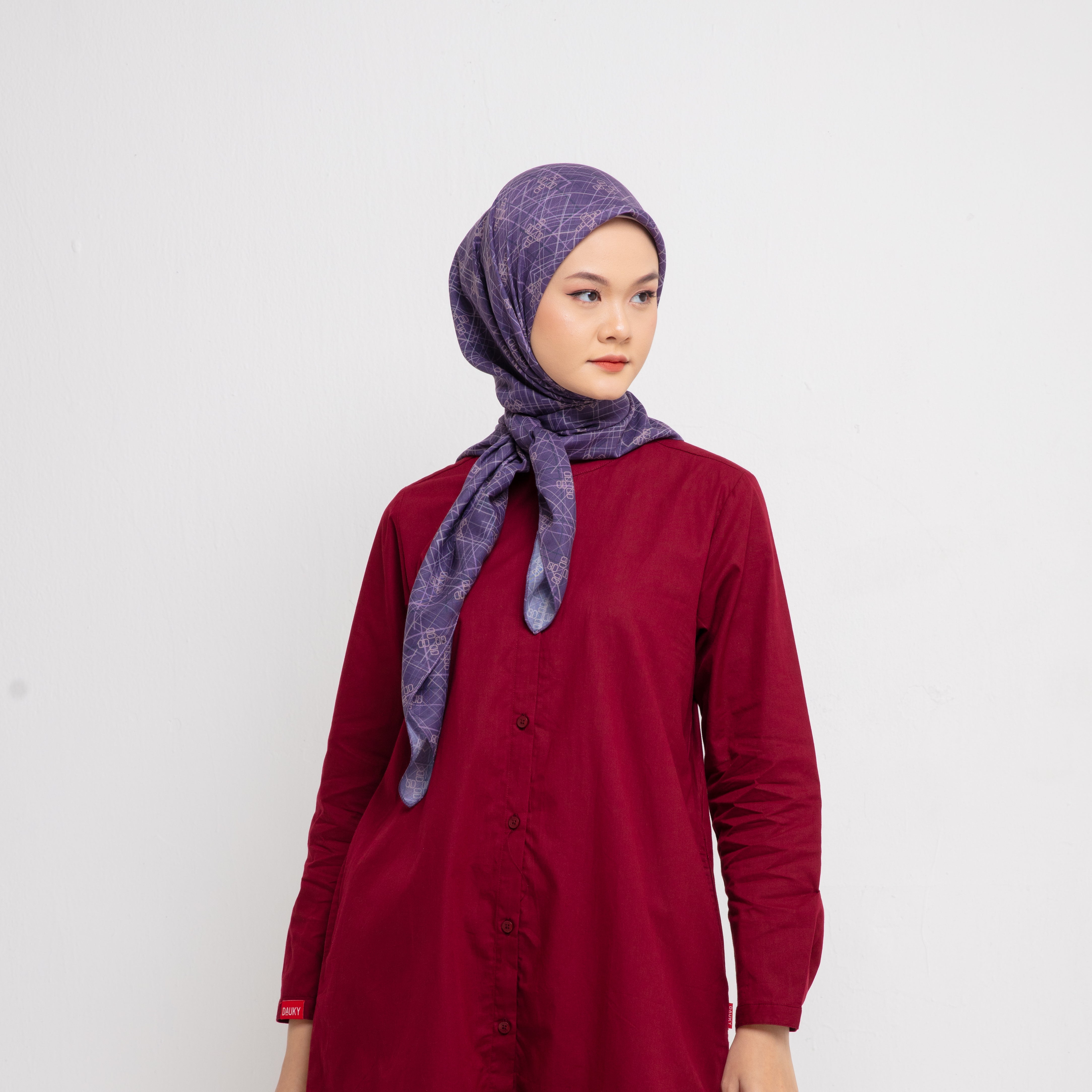 Dauky Kerudung Segiempat Line Monogram Scarf - Burgundy
