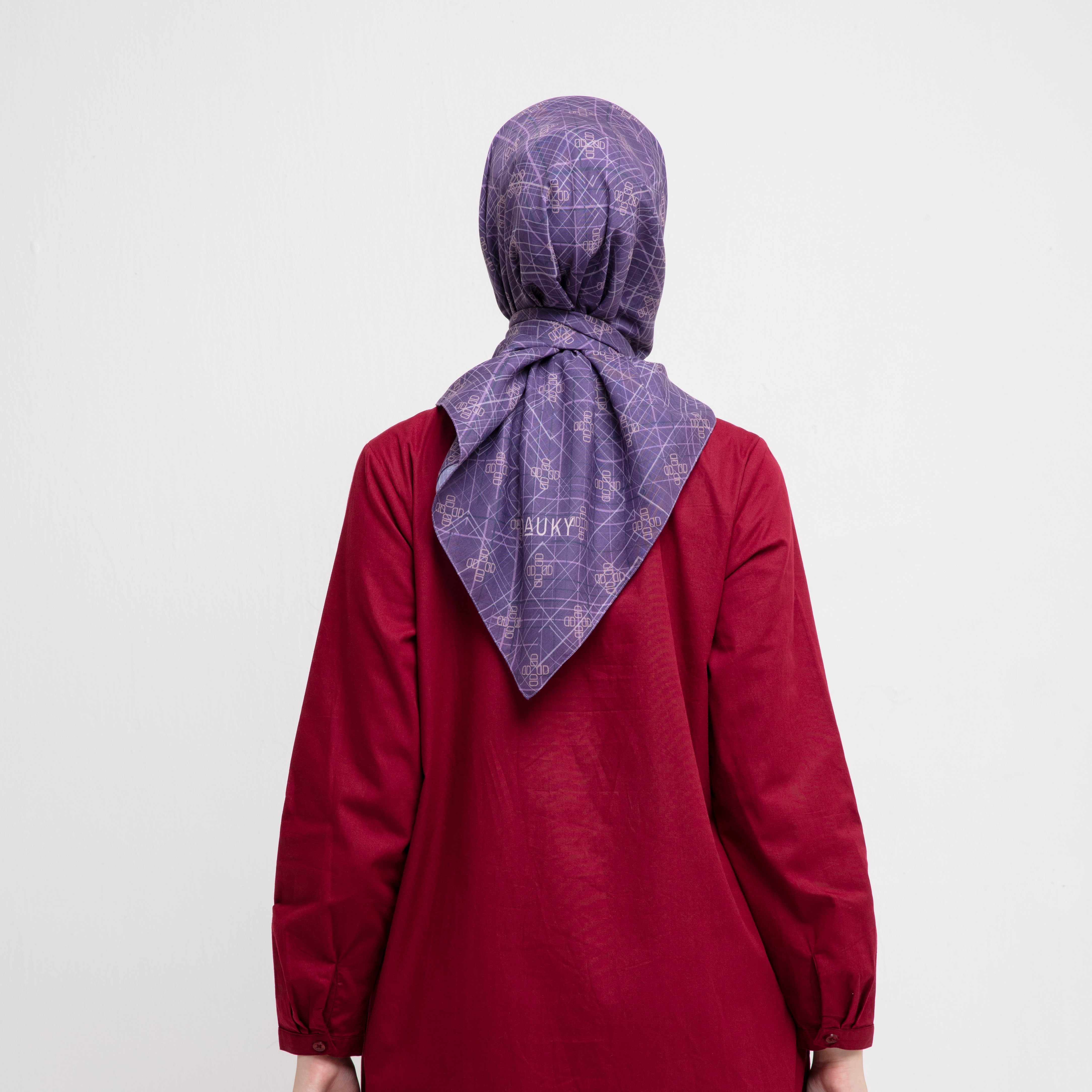 Dauky Kerudung Segiempat Line Monogram Scarf - Burgundy