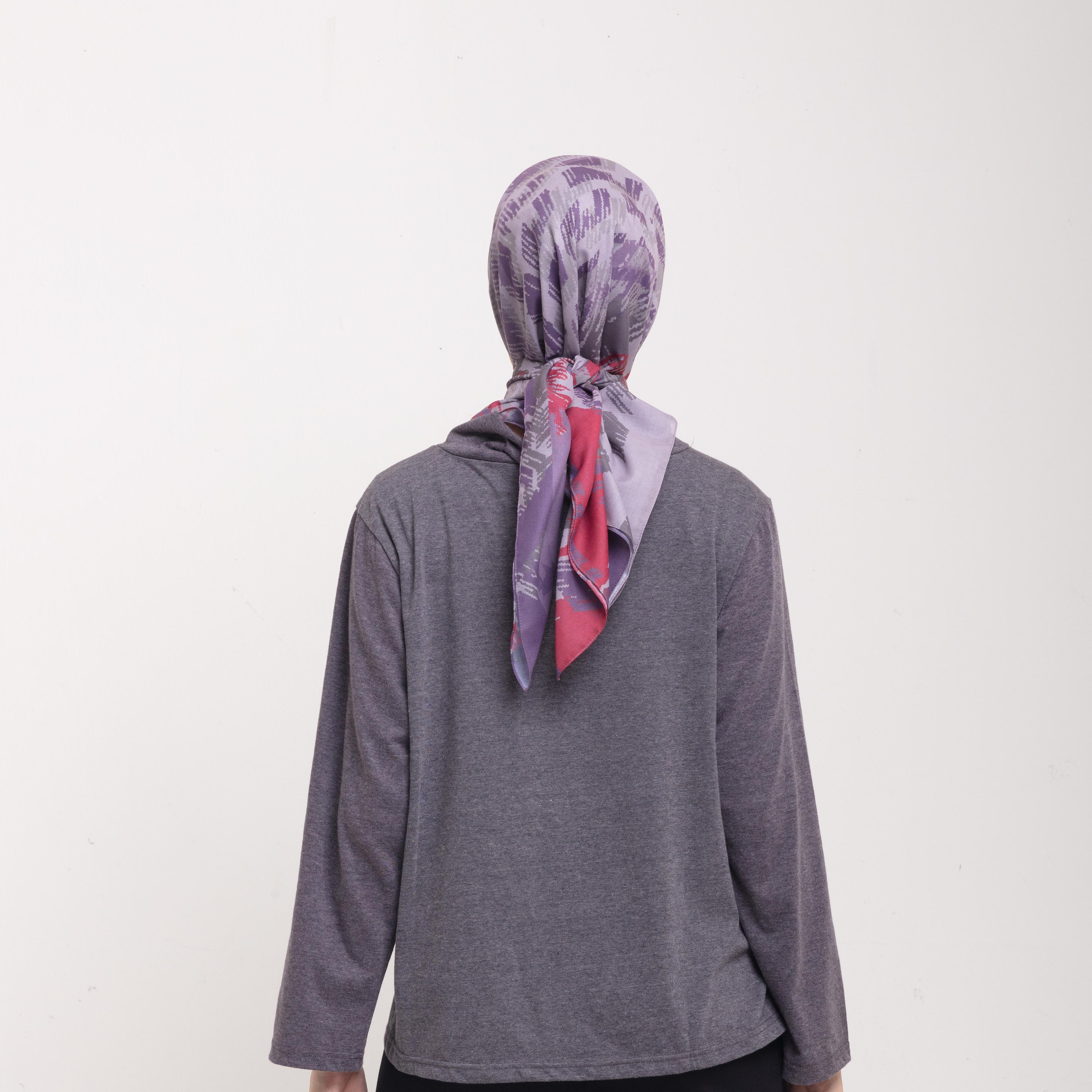 Poly Denim Fiber Scarf