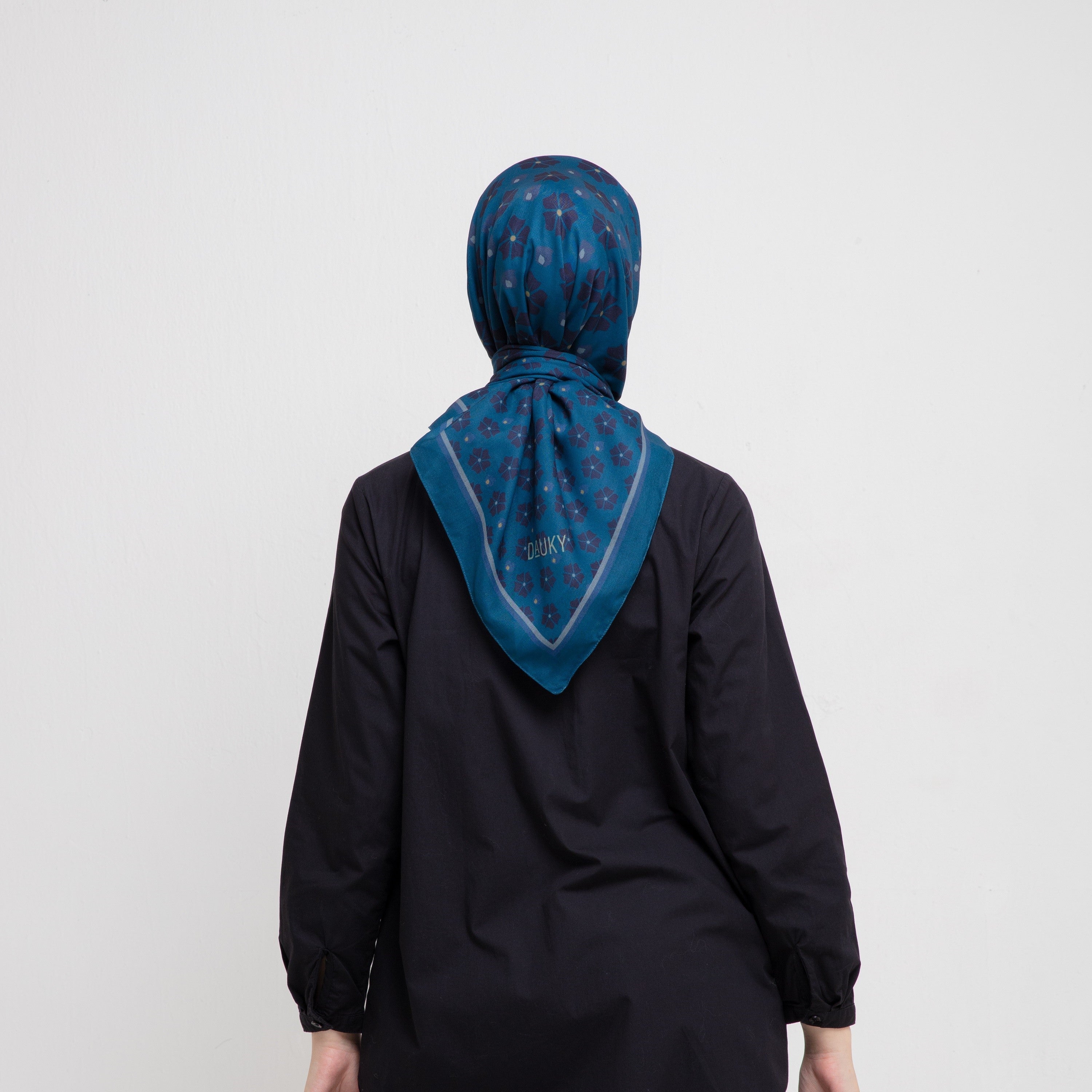 Alamanda Scarf - Navy