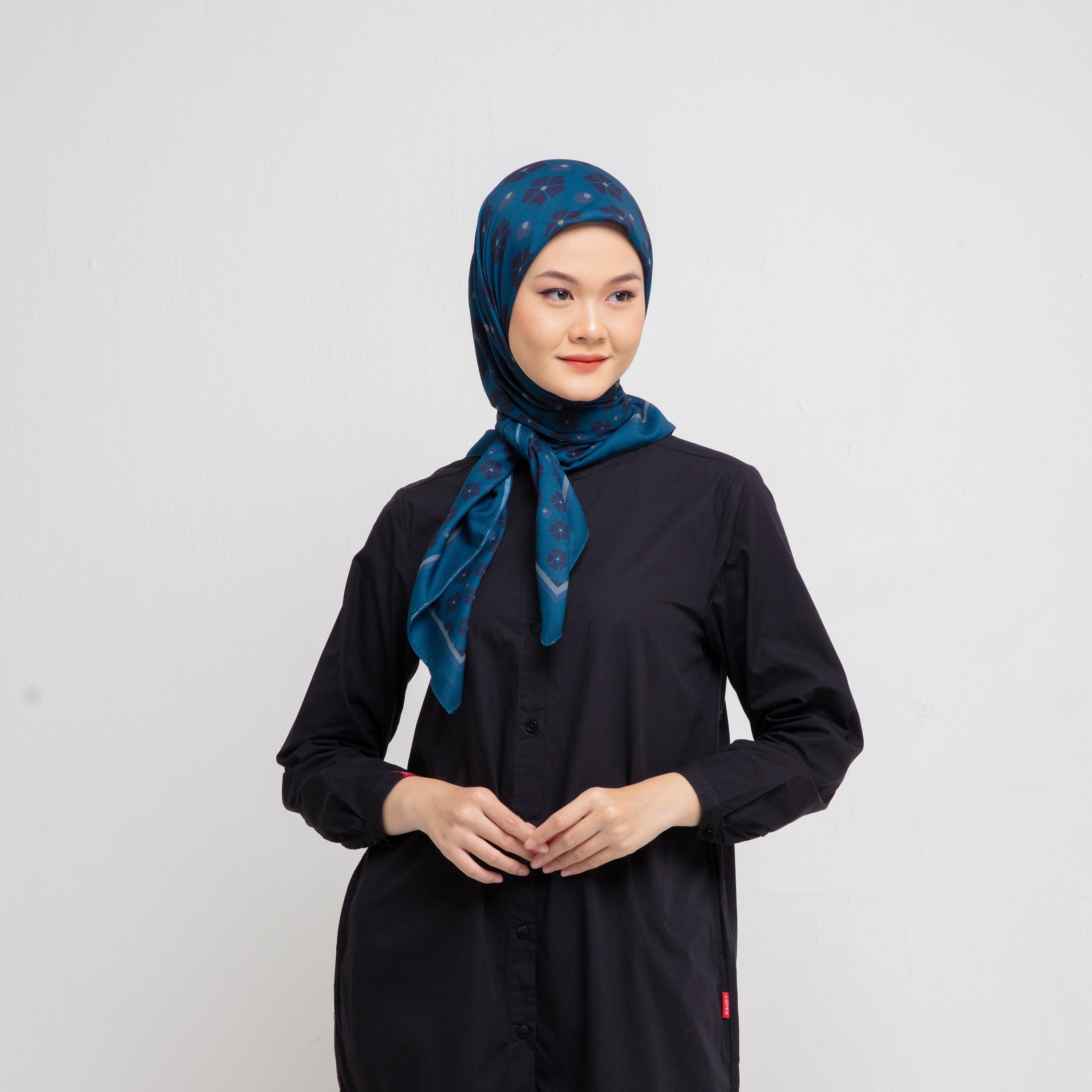 Alamanda Scarf - Navy
