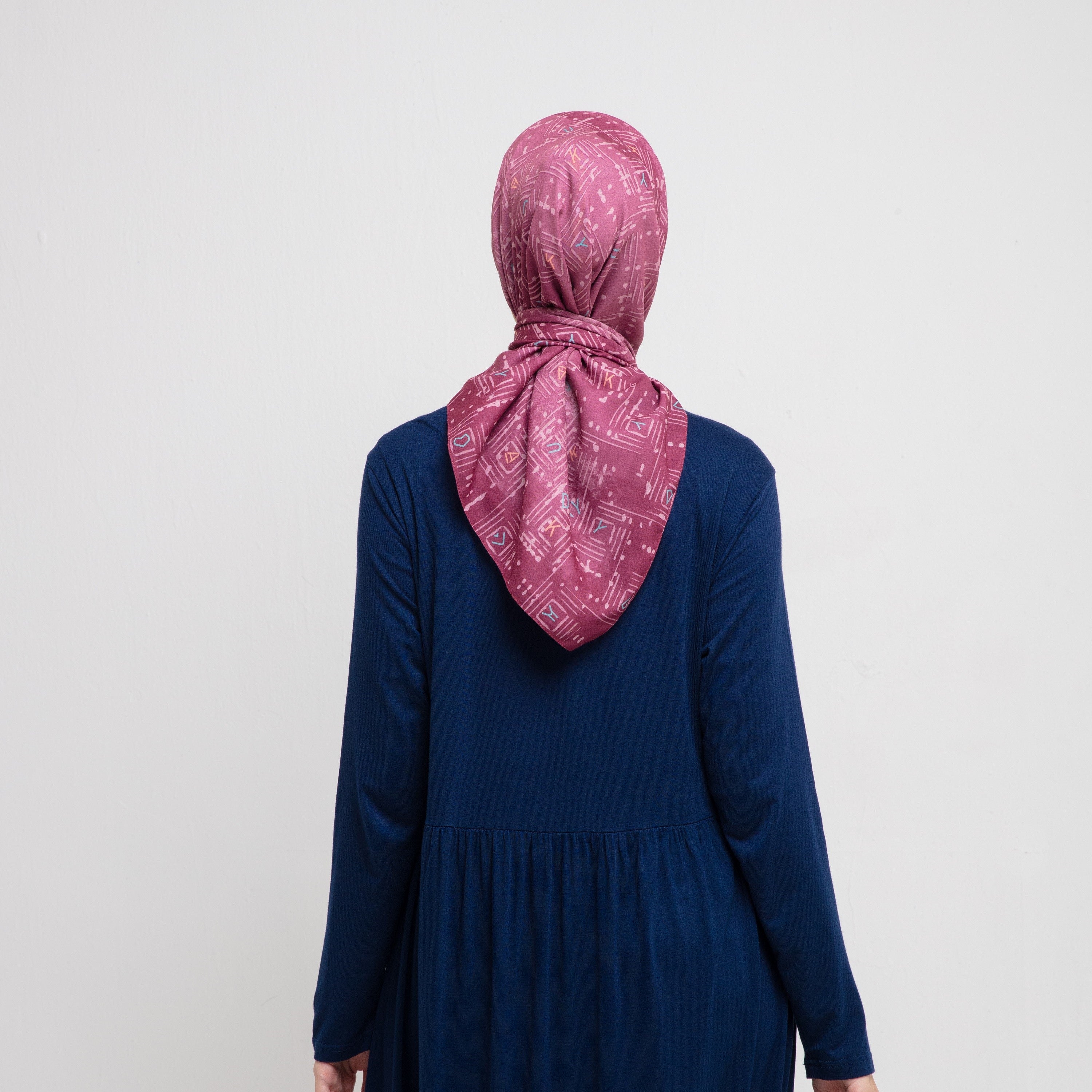 Square Line Scarf - Pink