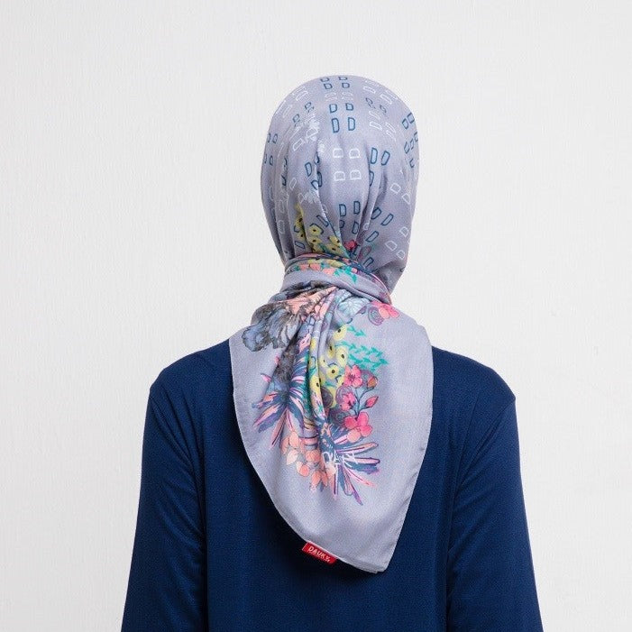 Floral Pattern Premium Scarf - Grey
