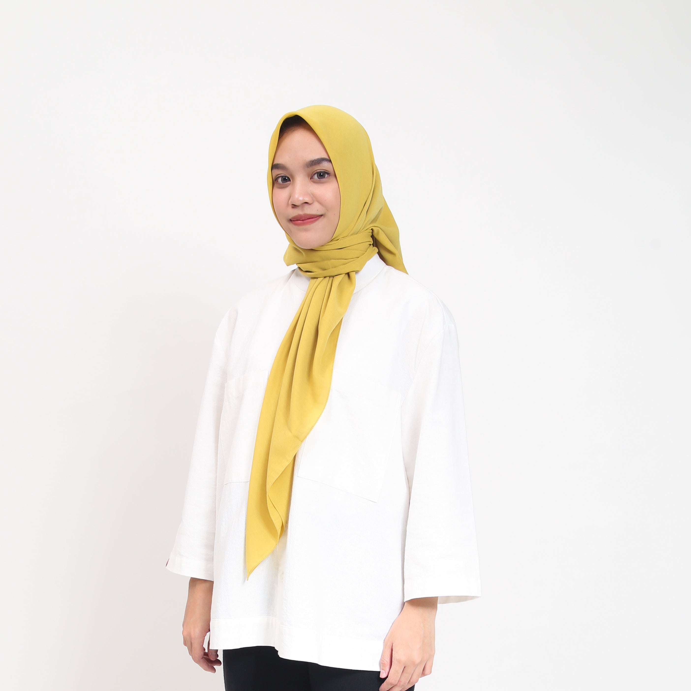 Dauky Jilbab Segi Empat Polos Voal Texture Plain Scarf - Lime