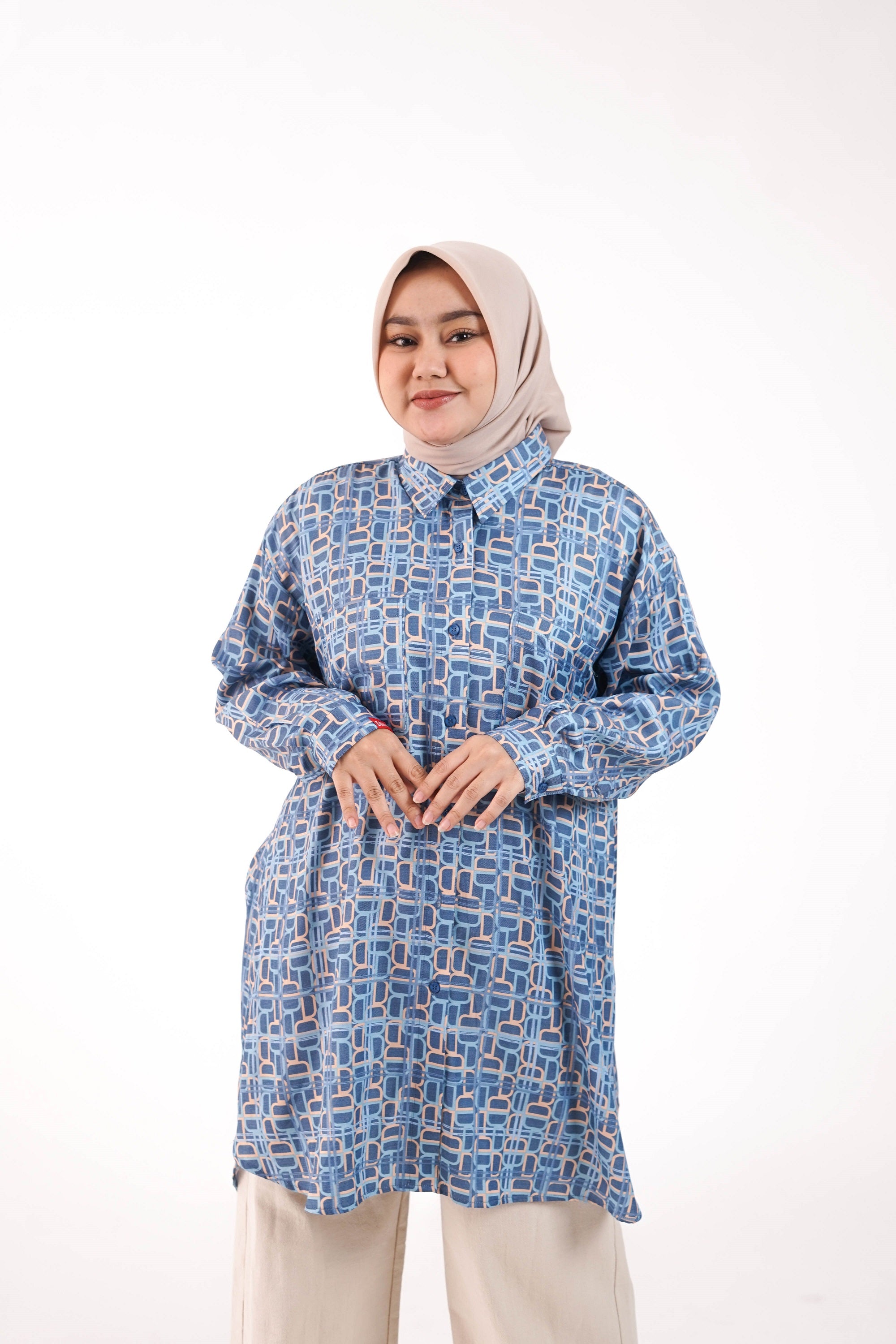 L Tunik Monogram Series