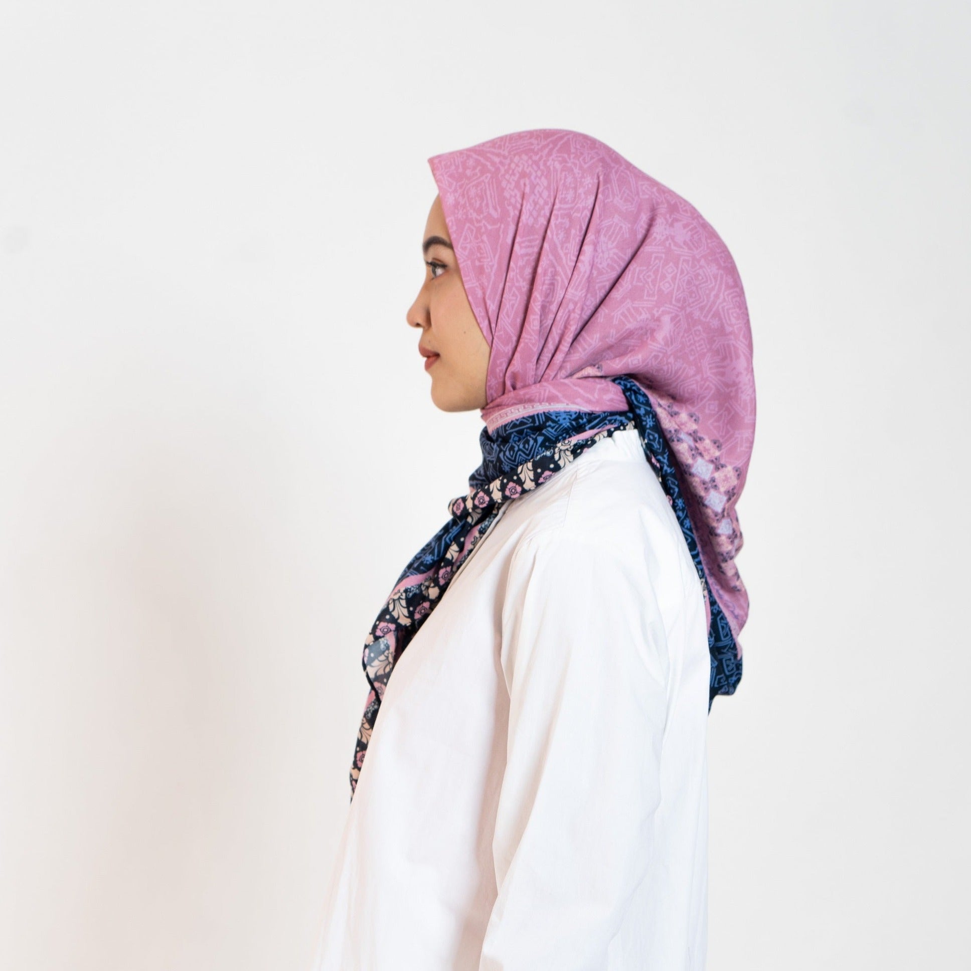 Dauky Scarf Endek Pattern Exotic Urban Collection - Pink