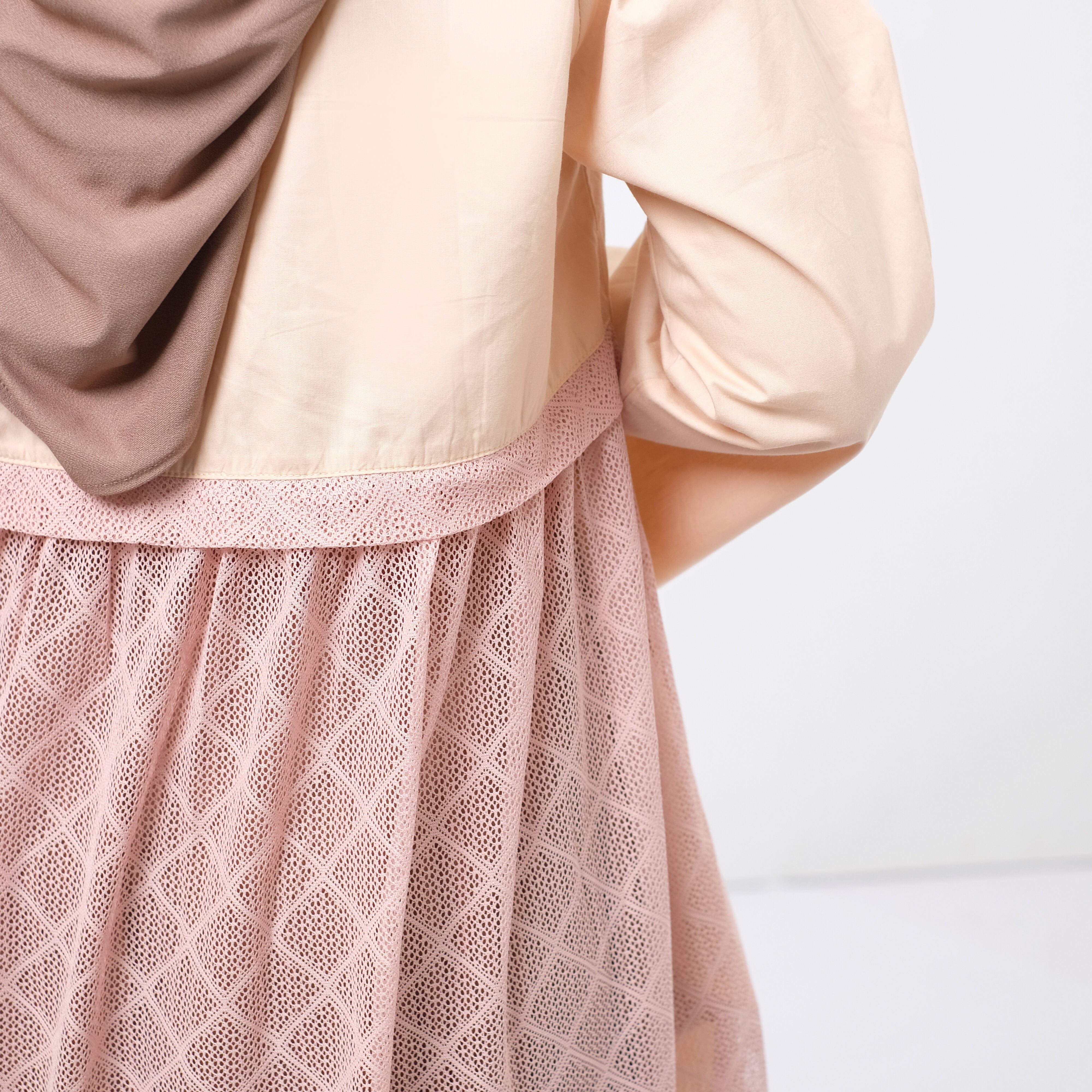 Dauky Atasan Wanita L Tunic Lace Katun - Nude