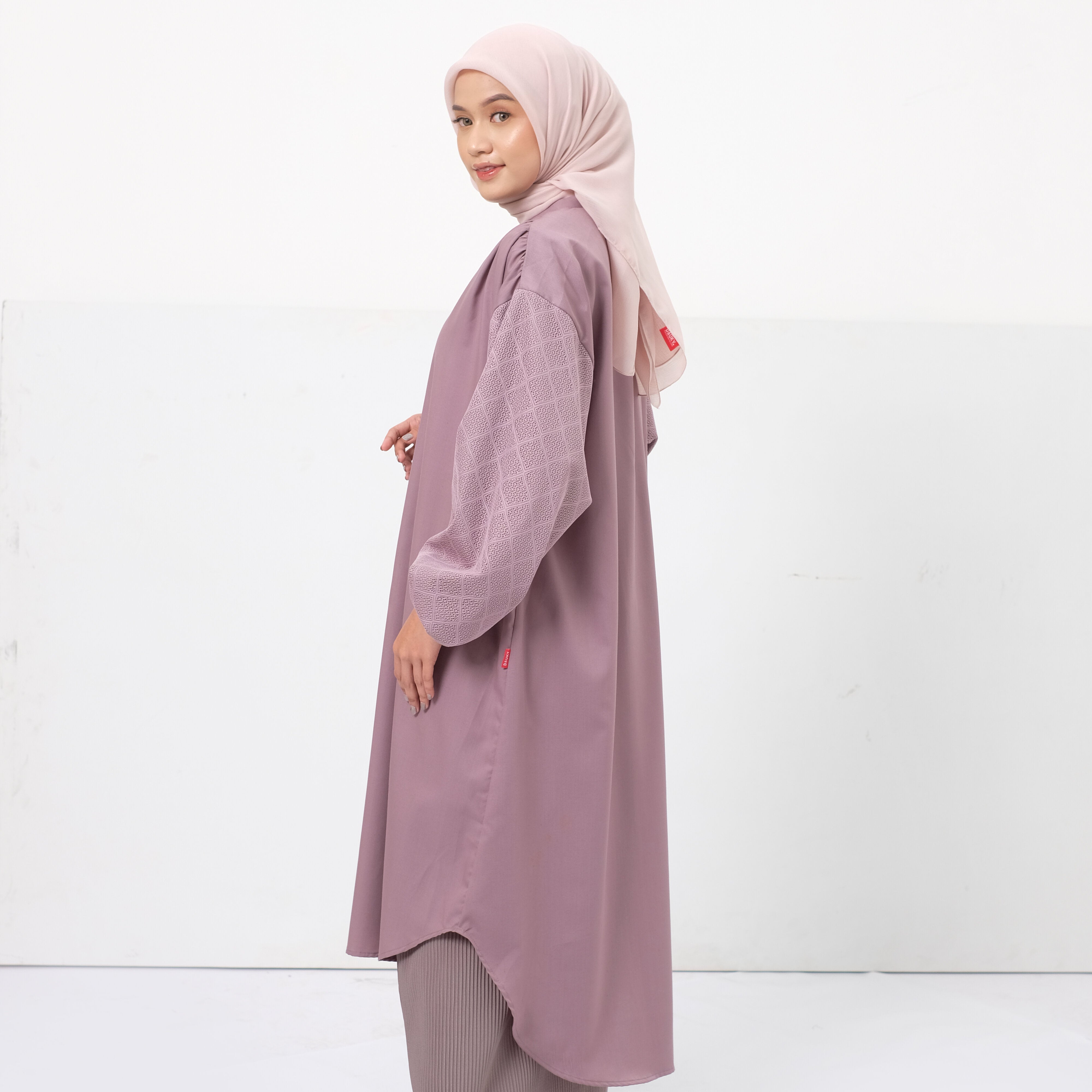 M Dress Lace Katun - Ungu