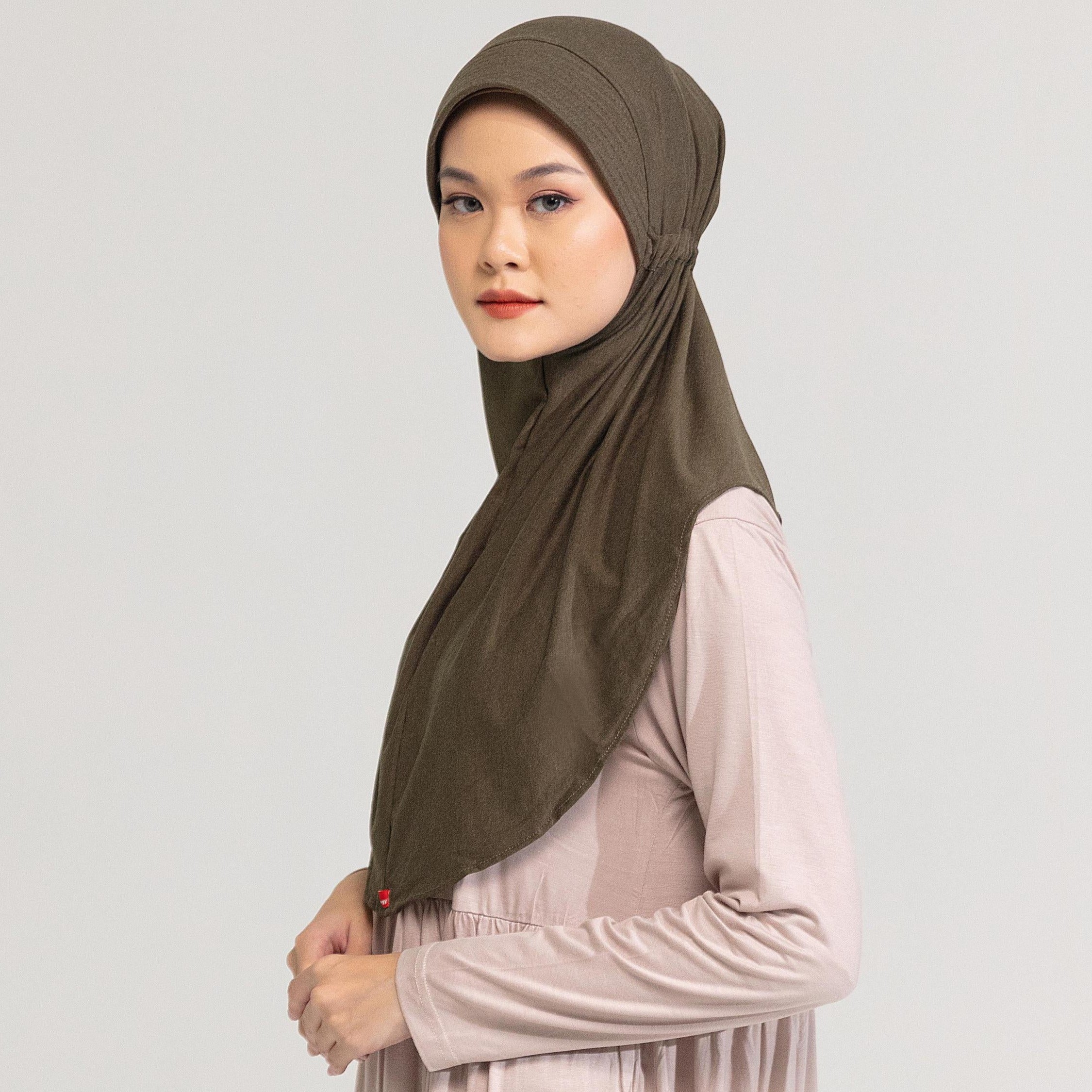 DAUKY -  Hijab Bergo Jilbab Basic Polos Kaos Rara - Olive