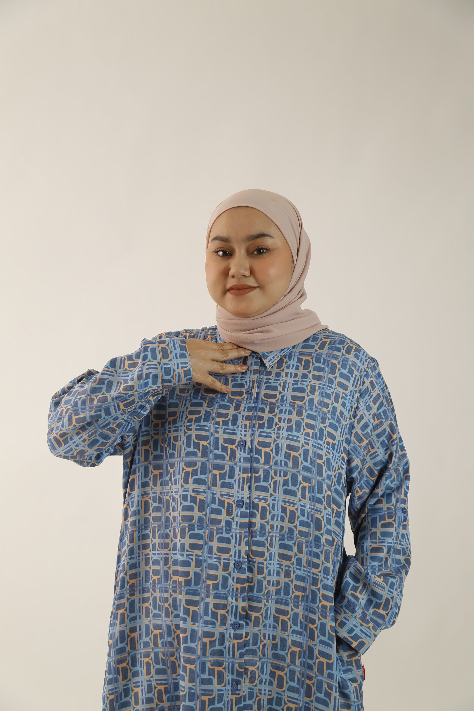 Dauky M Dress Monogram Series - Navy