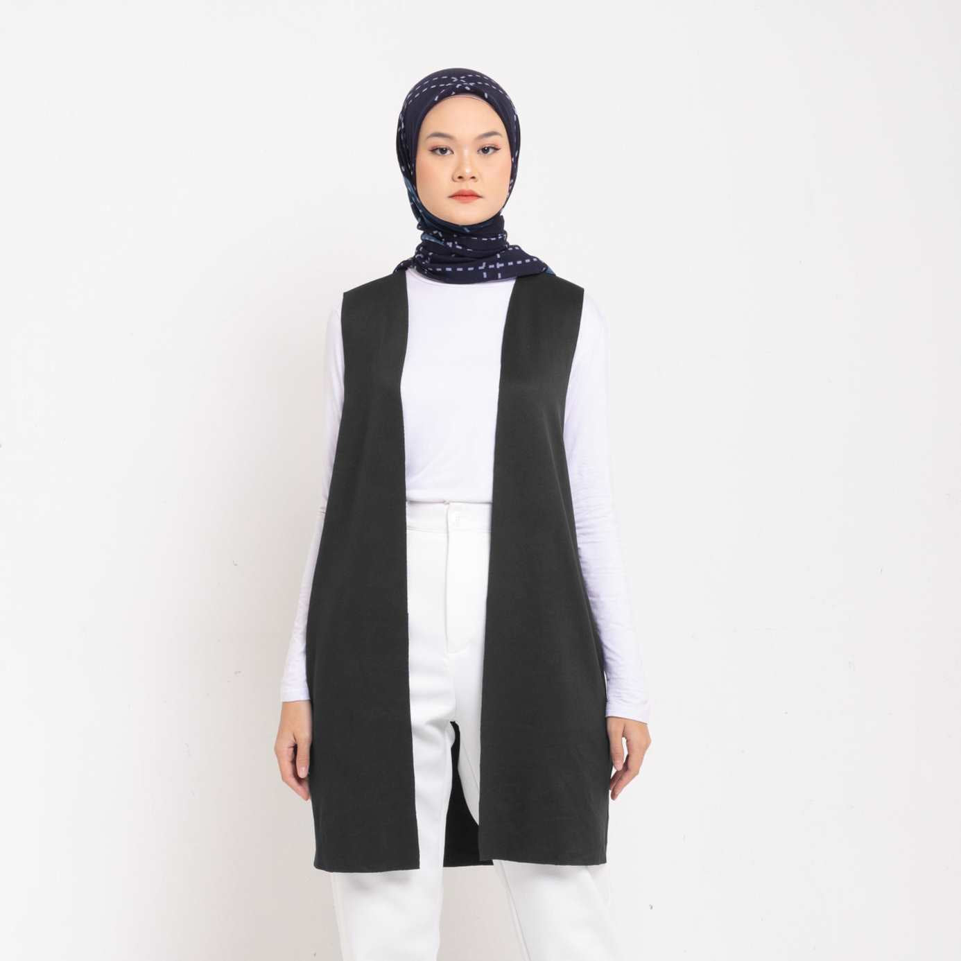 Cardigan Atasan Wanita Dauky Vest Scuba Executive Collection - Hitam