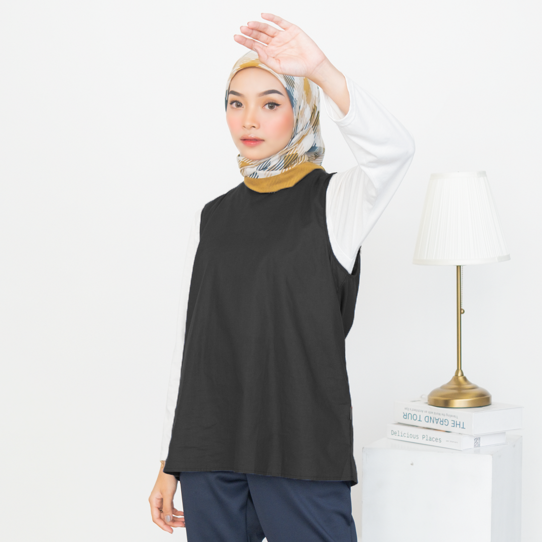 Inner Top Sleeveless Katun - Hitam