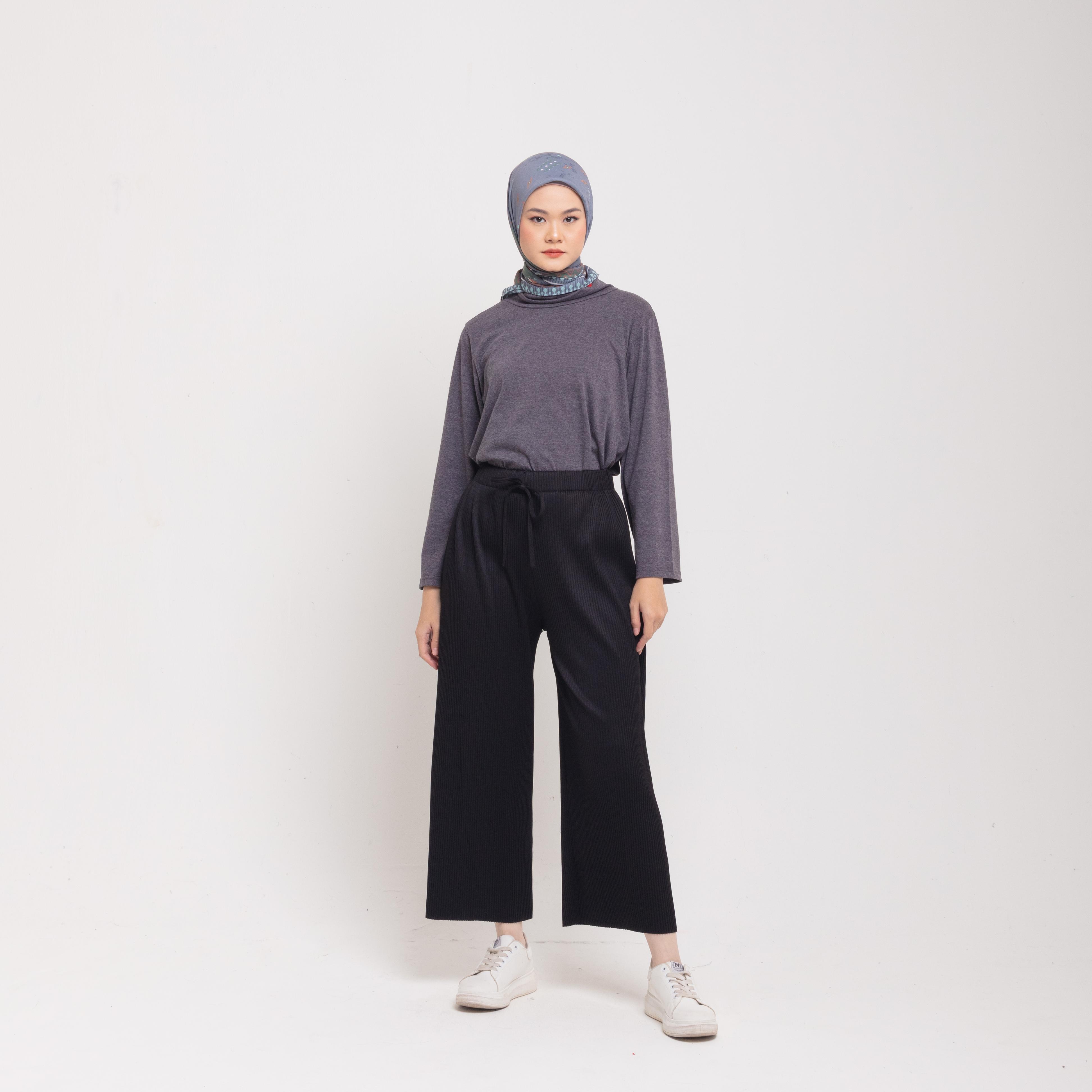 Kulot Pleats - Hitam