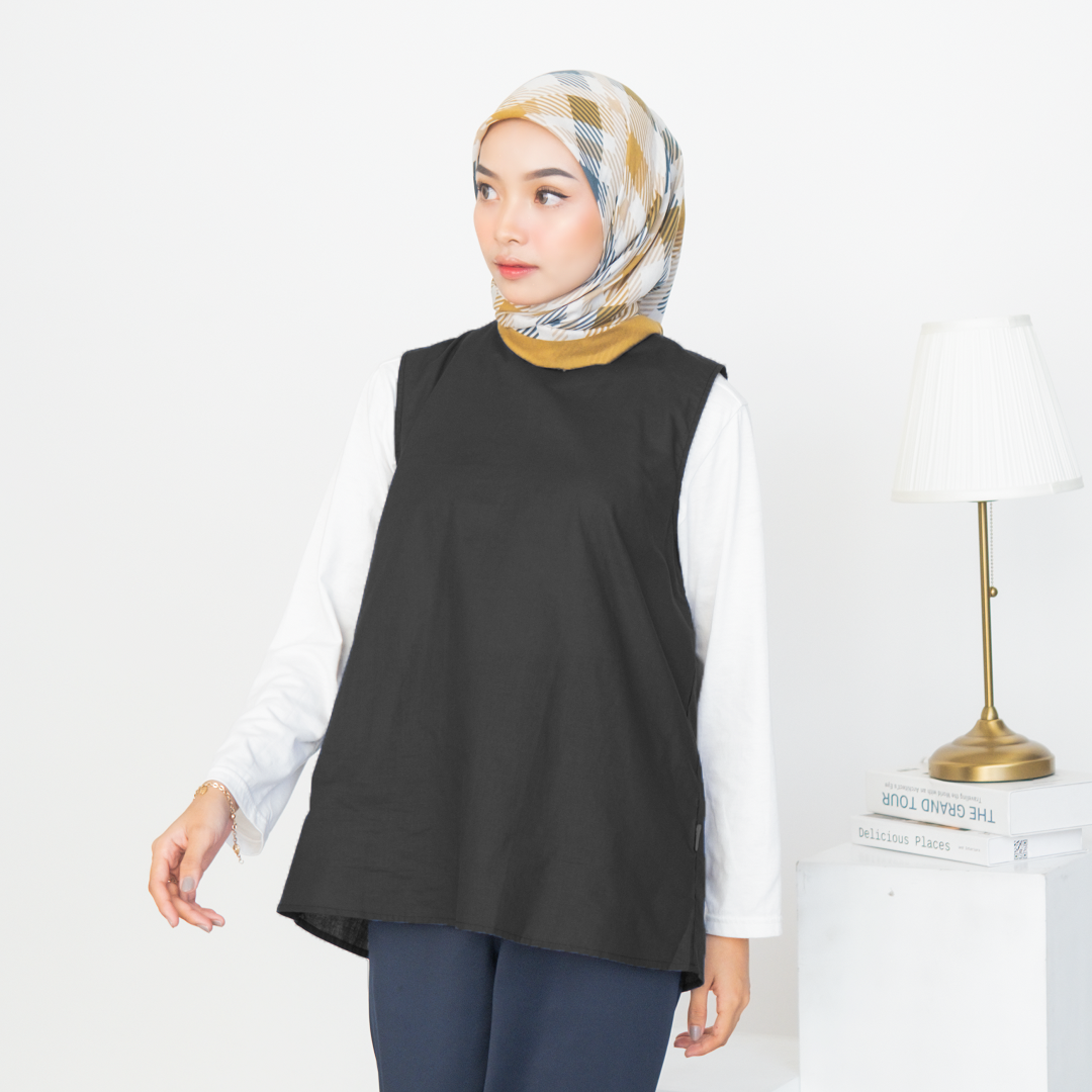 Inner Top Sleeveless Katun - Hitam