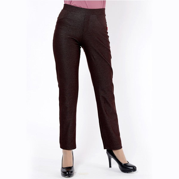 Straight Fit Coklat Tua 715