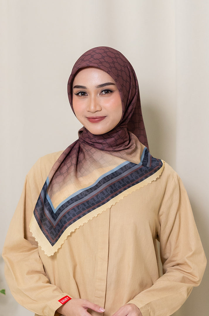 Bordered Geo Premium Scarf - Maroon