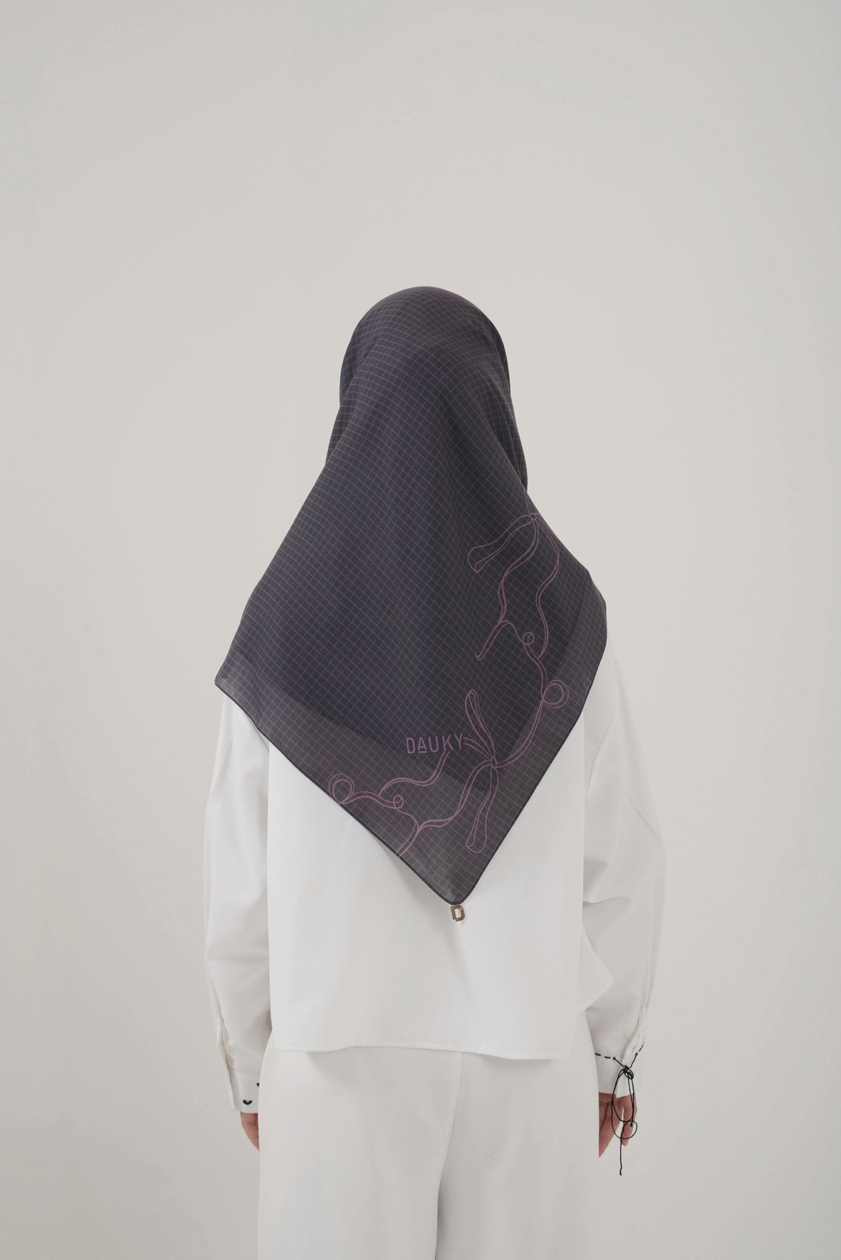 Ribbon Geo Scarf