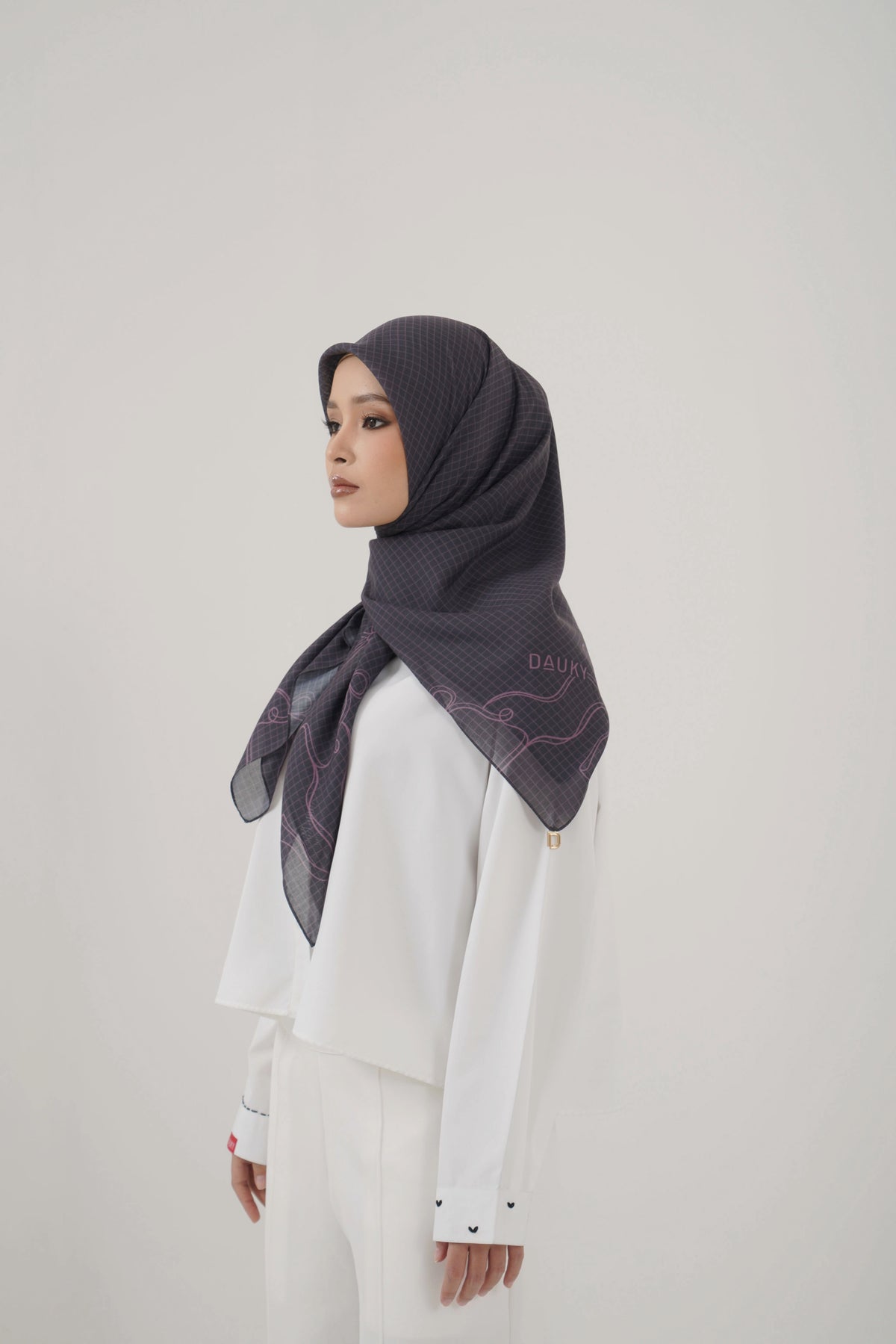 Ribbon Geo Scarf