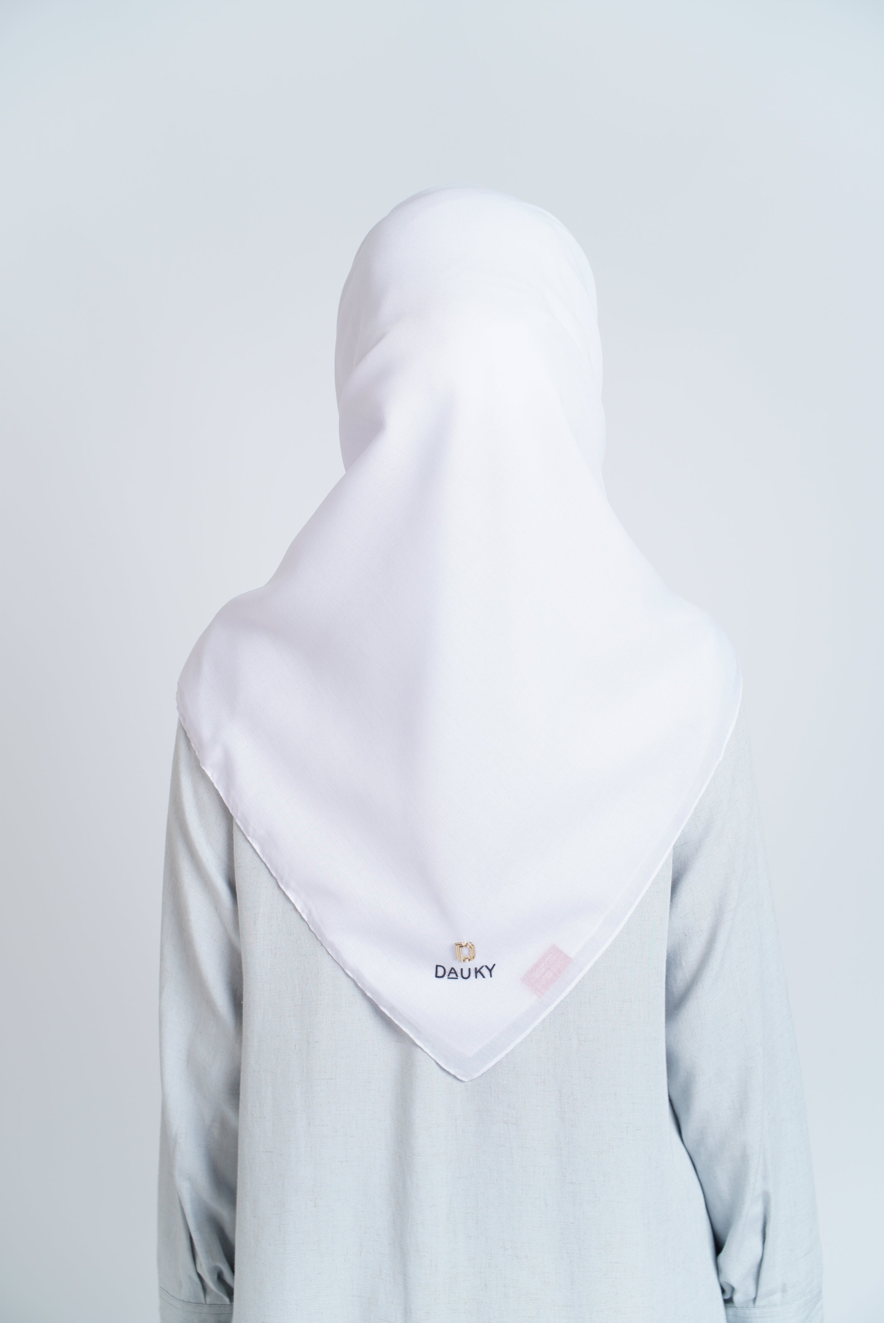SIGNATURED PLAIN SCARF - WHITE