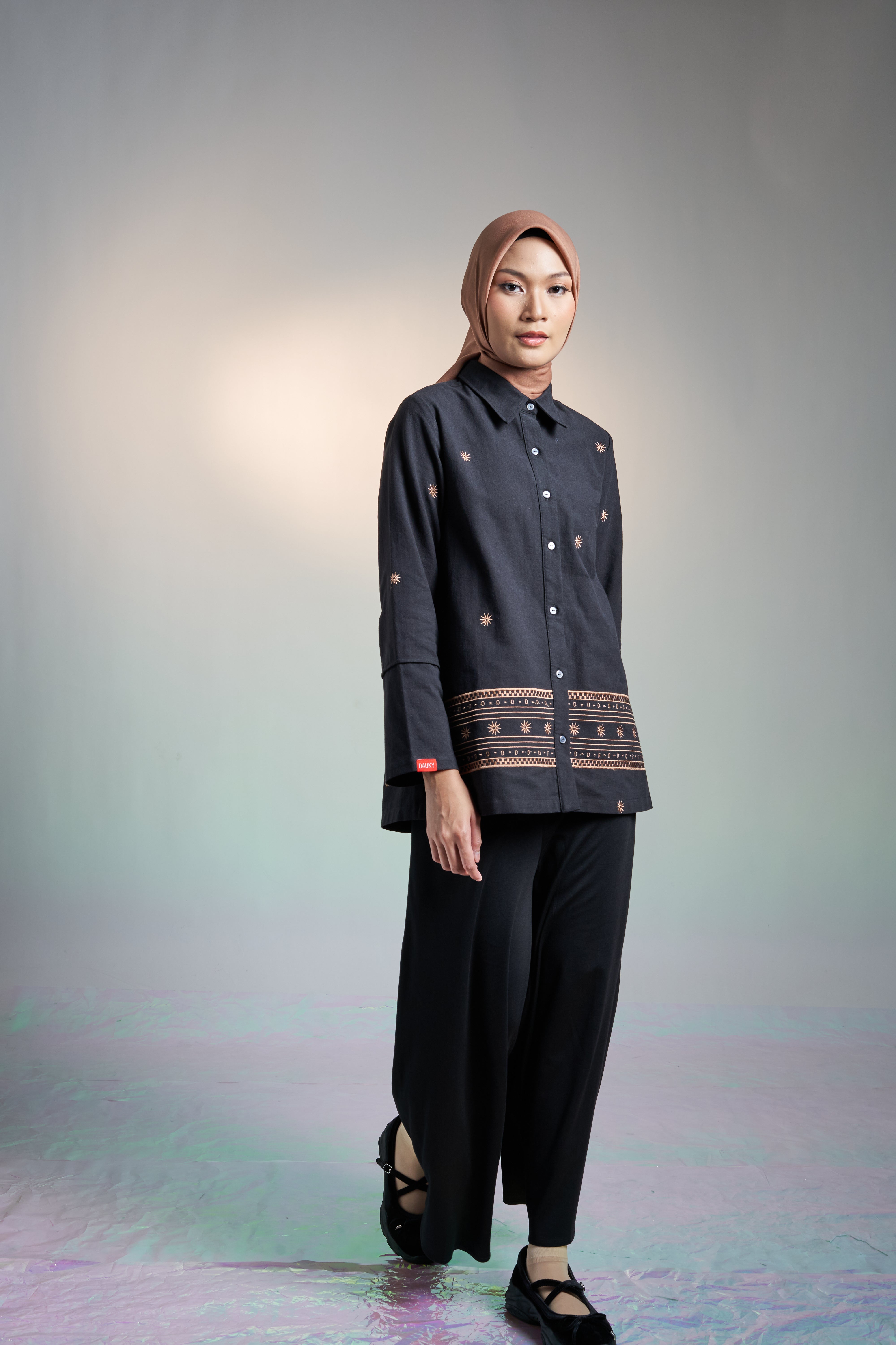 M Tunic Classic Sydney - Black