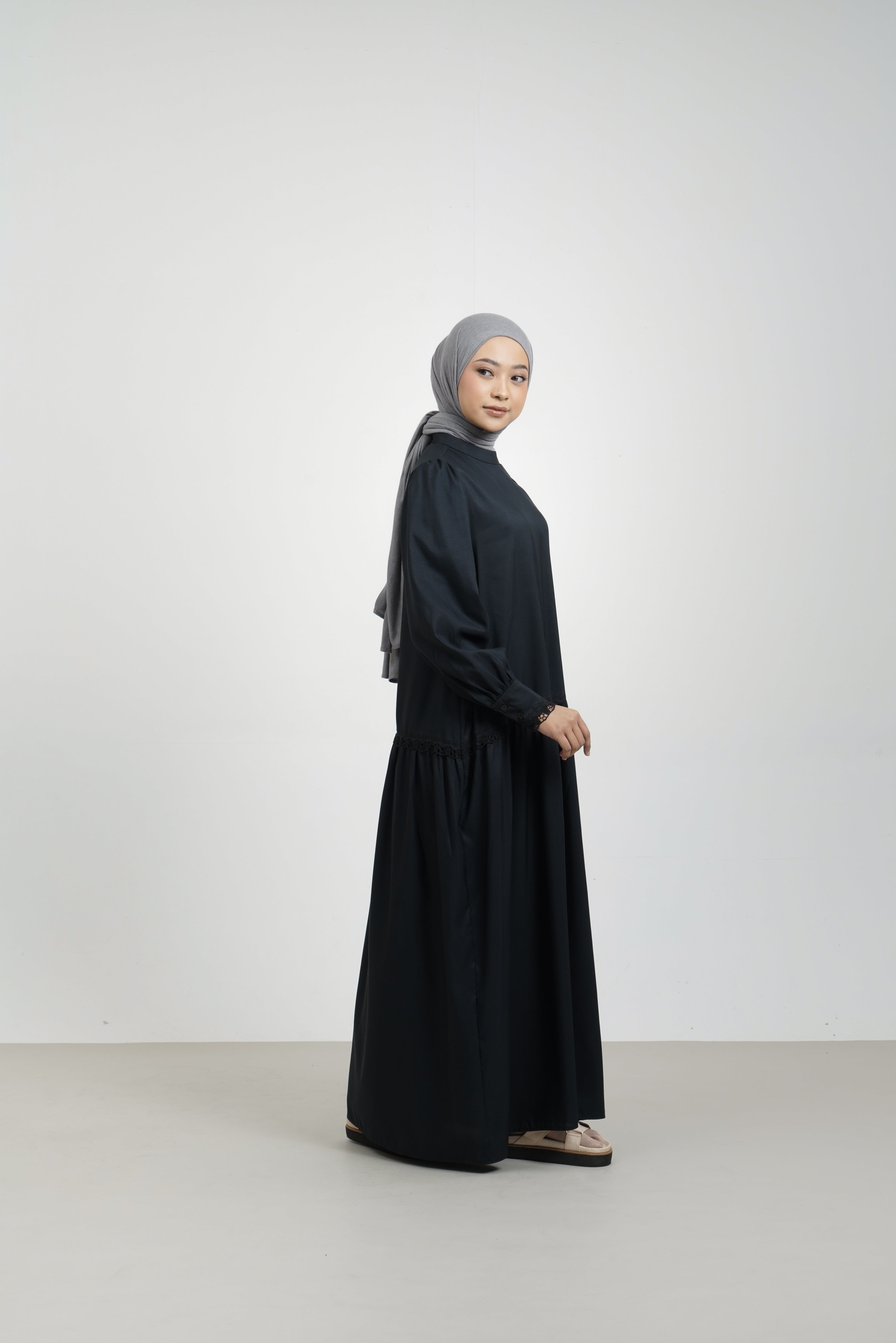 L Dress Puff Lined Lace