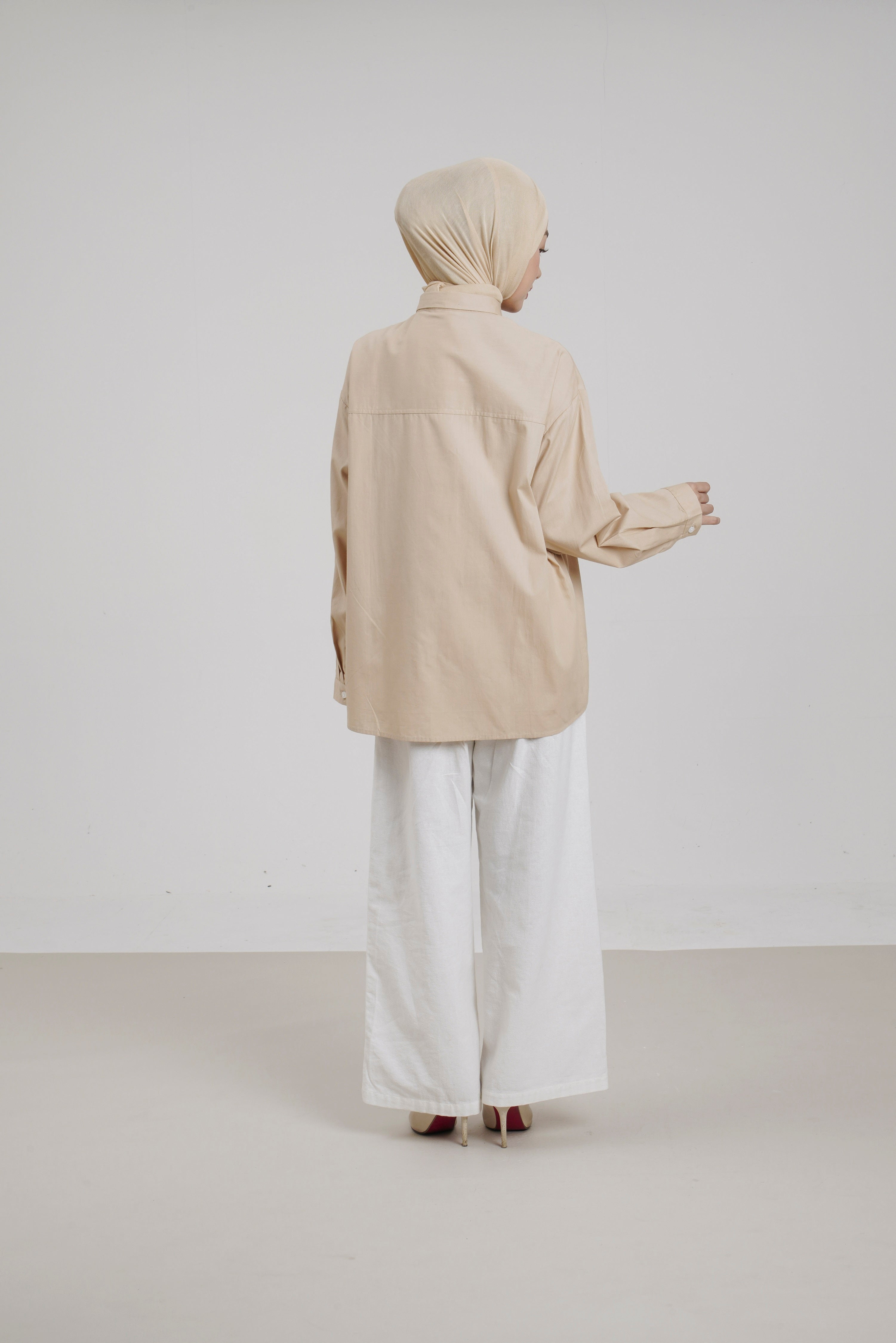 M Tunic Embro Patch Wanderer