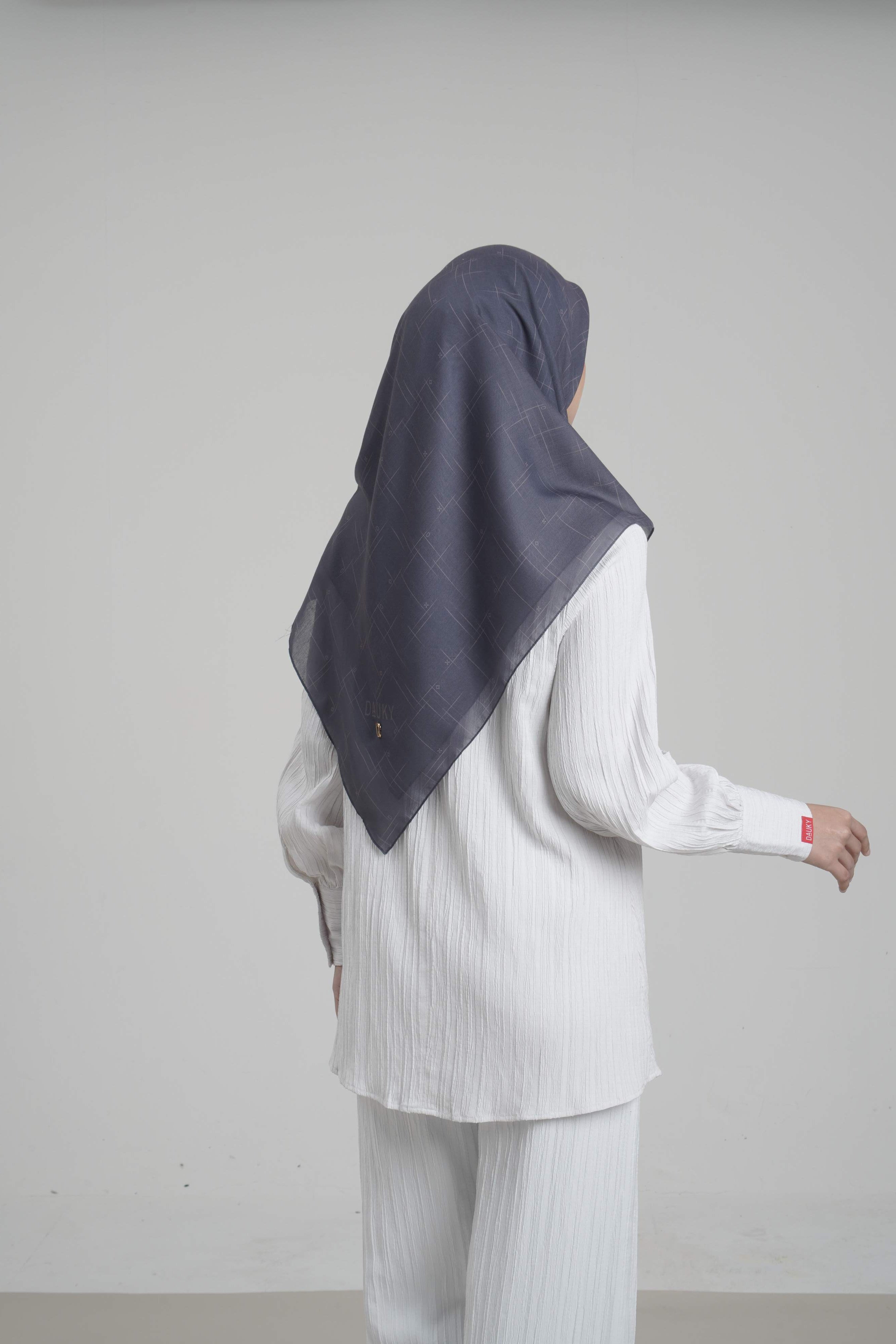 Lined Ethnic Scarf