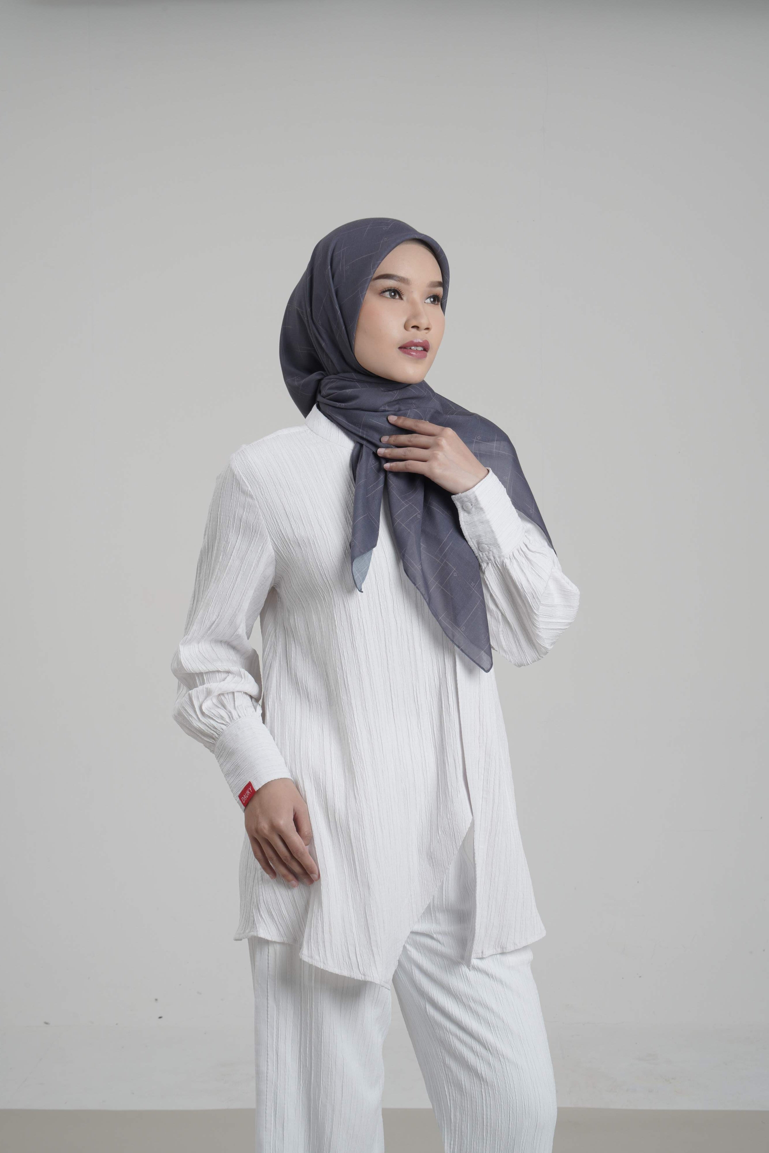 Lined Ethnic Scarf