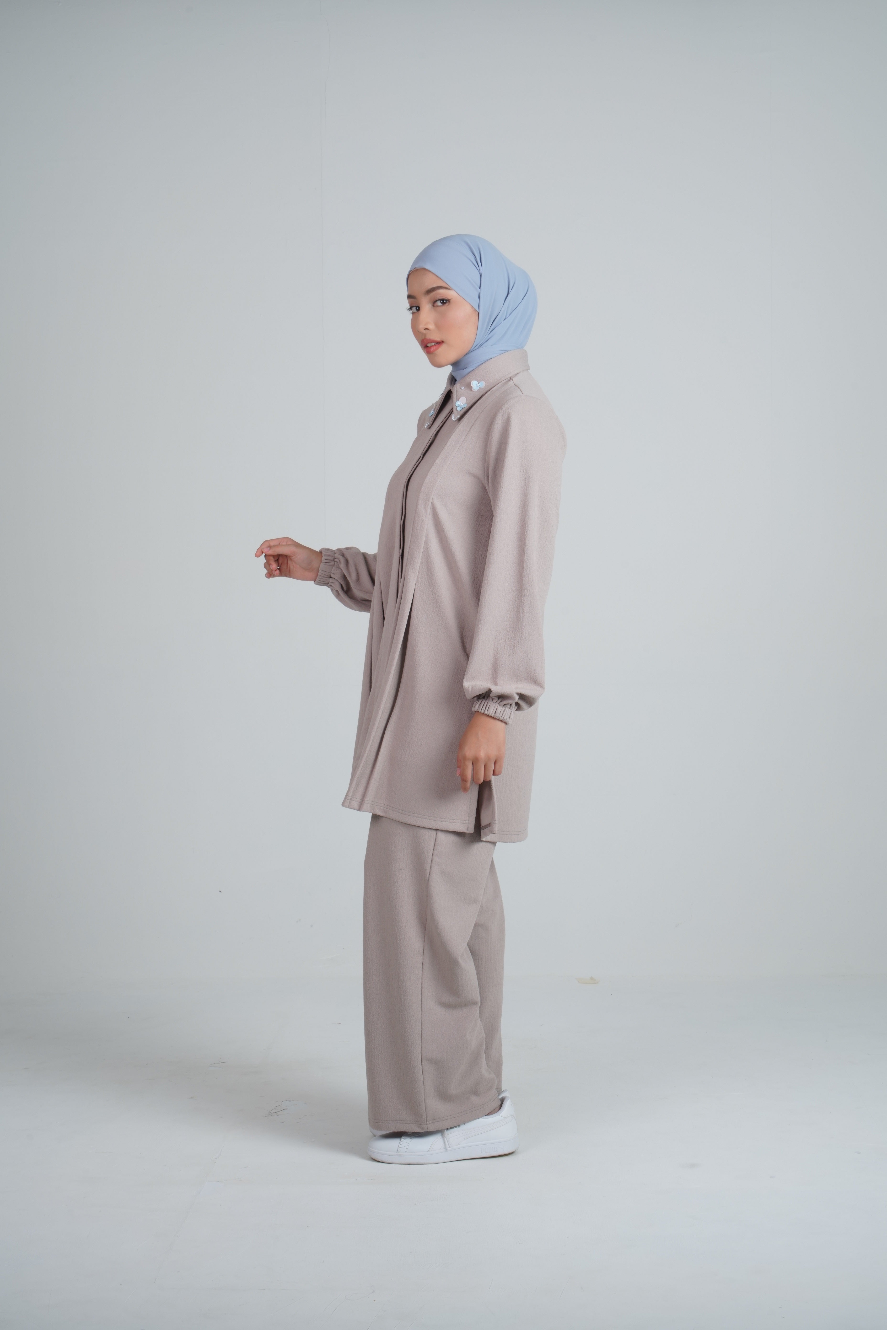 L TUNIC PLEATED SEQUIN