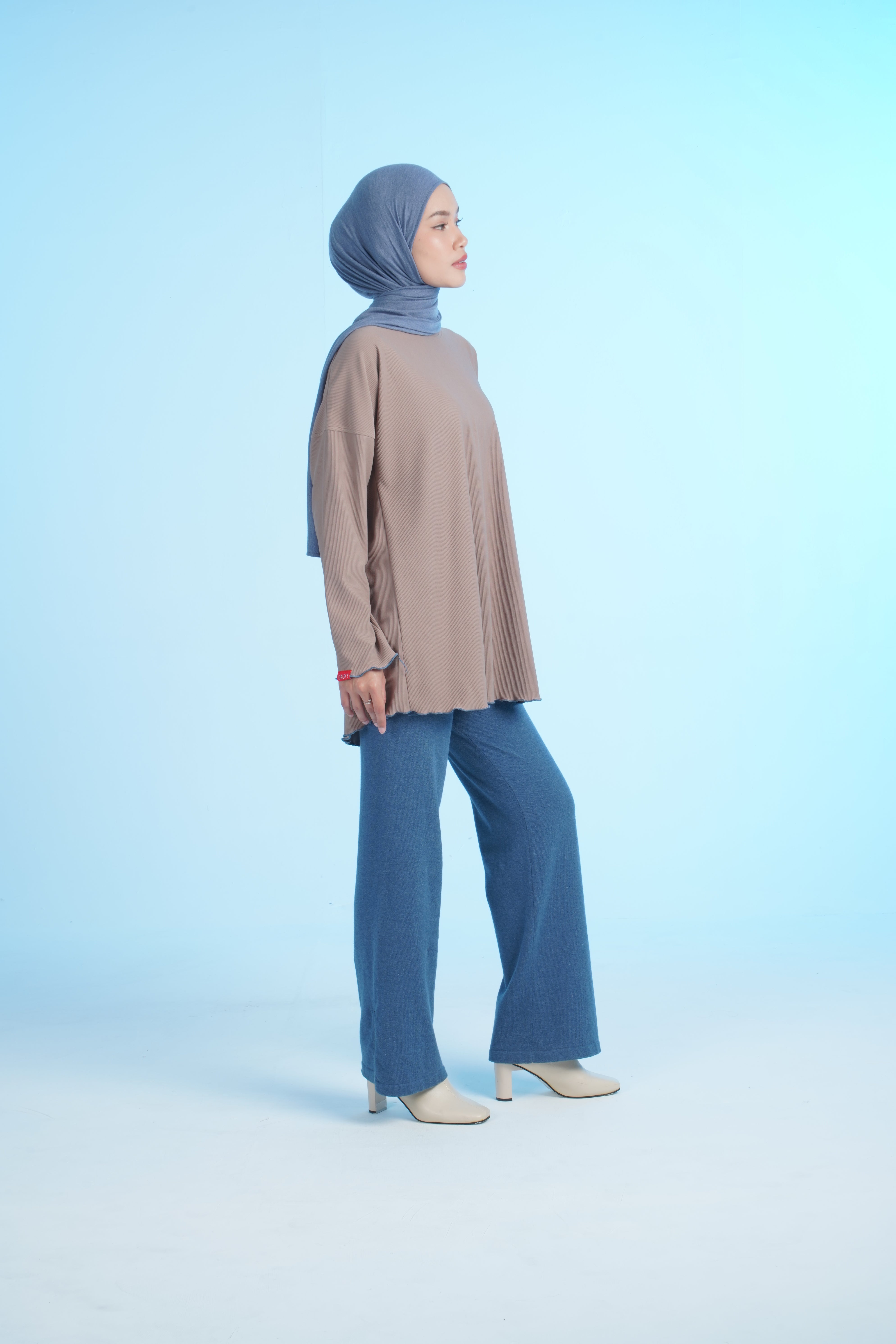 M TUNIC BS CONTRASTED LINE