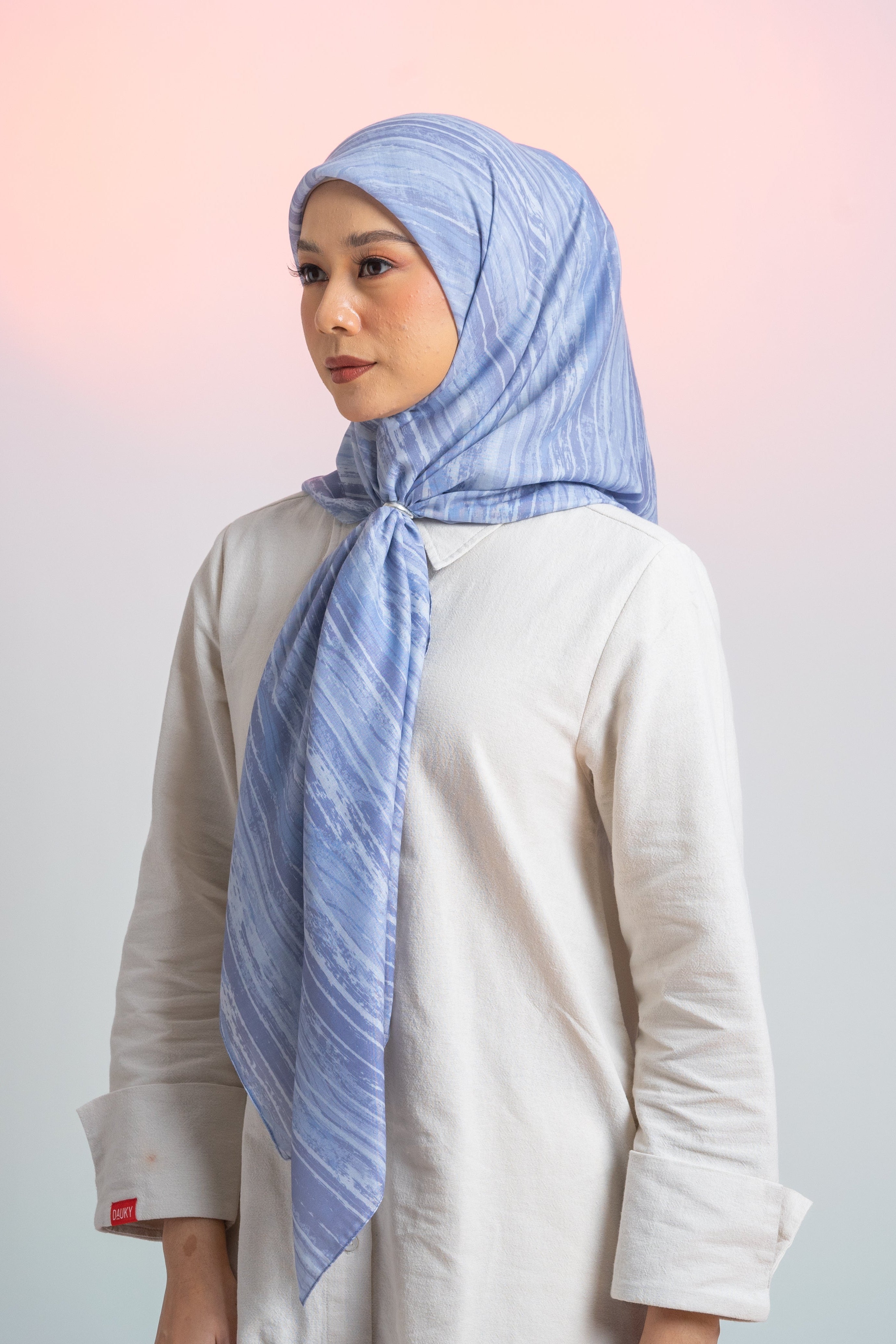 WAVY LINES SCARF